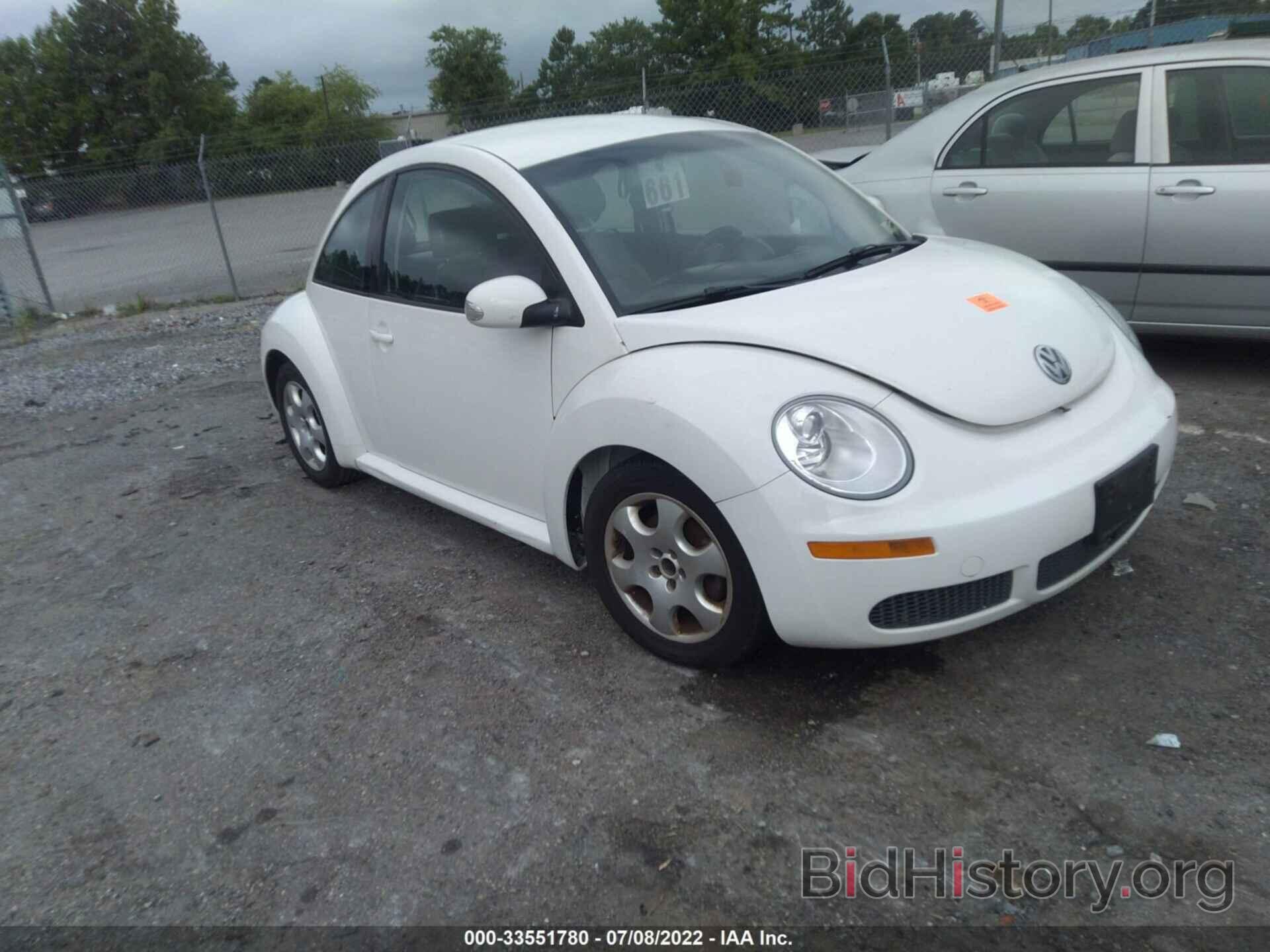 Photo 3VWPG3AG7AM017400 - VOLKSWAGEN NEW BEETLE COUPE 2010