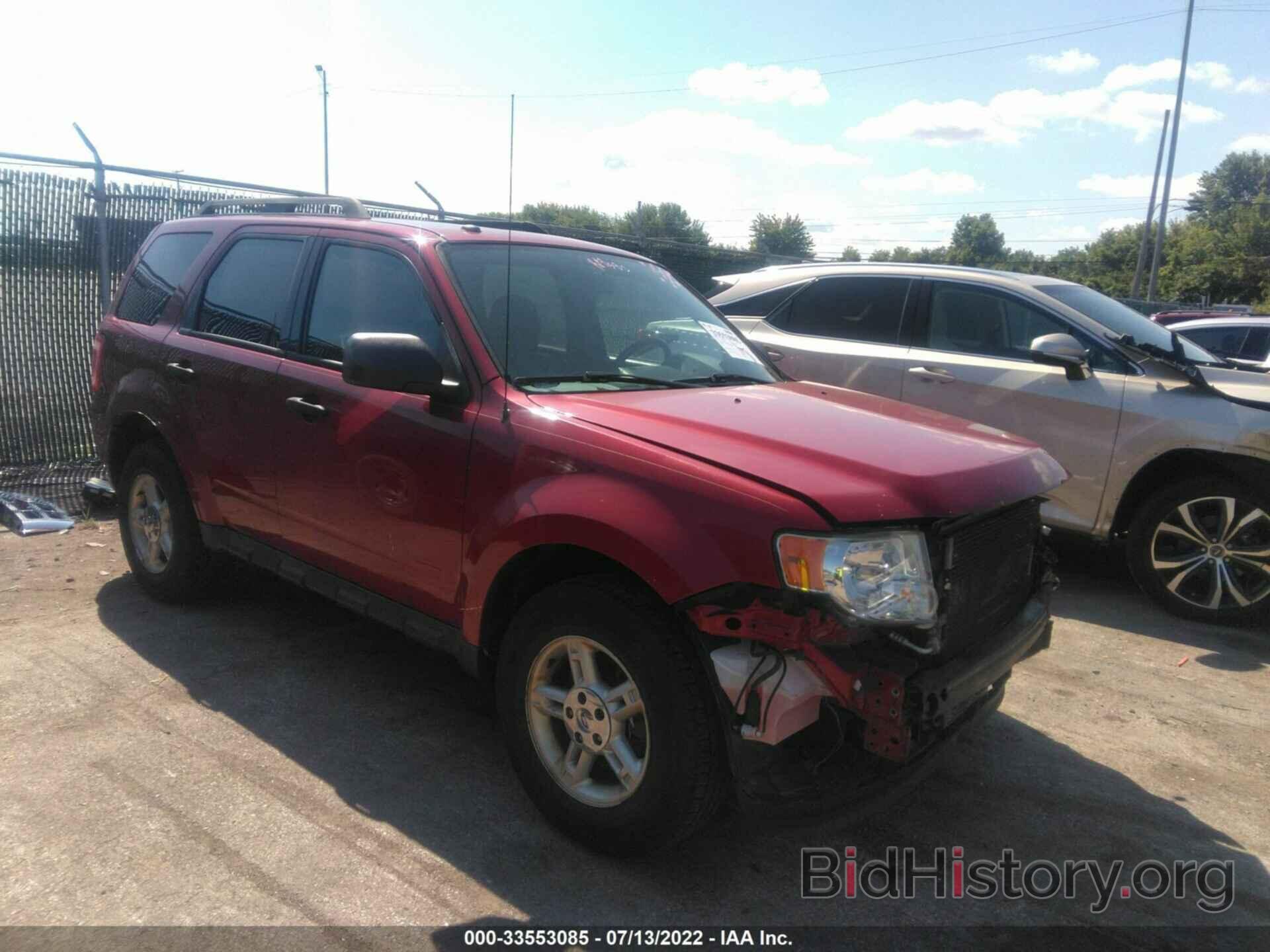 Photo 1FMCU9D7XAKD25804 - FORD ESCAPE 2010