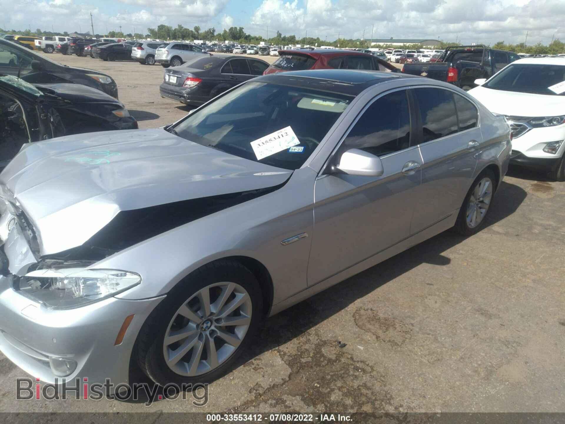 2011 BMW 5 SERIES - VIN: WBAFR7C57BC607222 - Фото 2