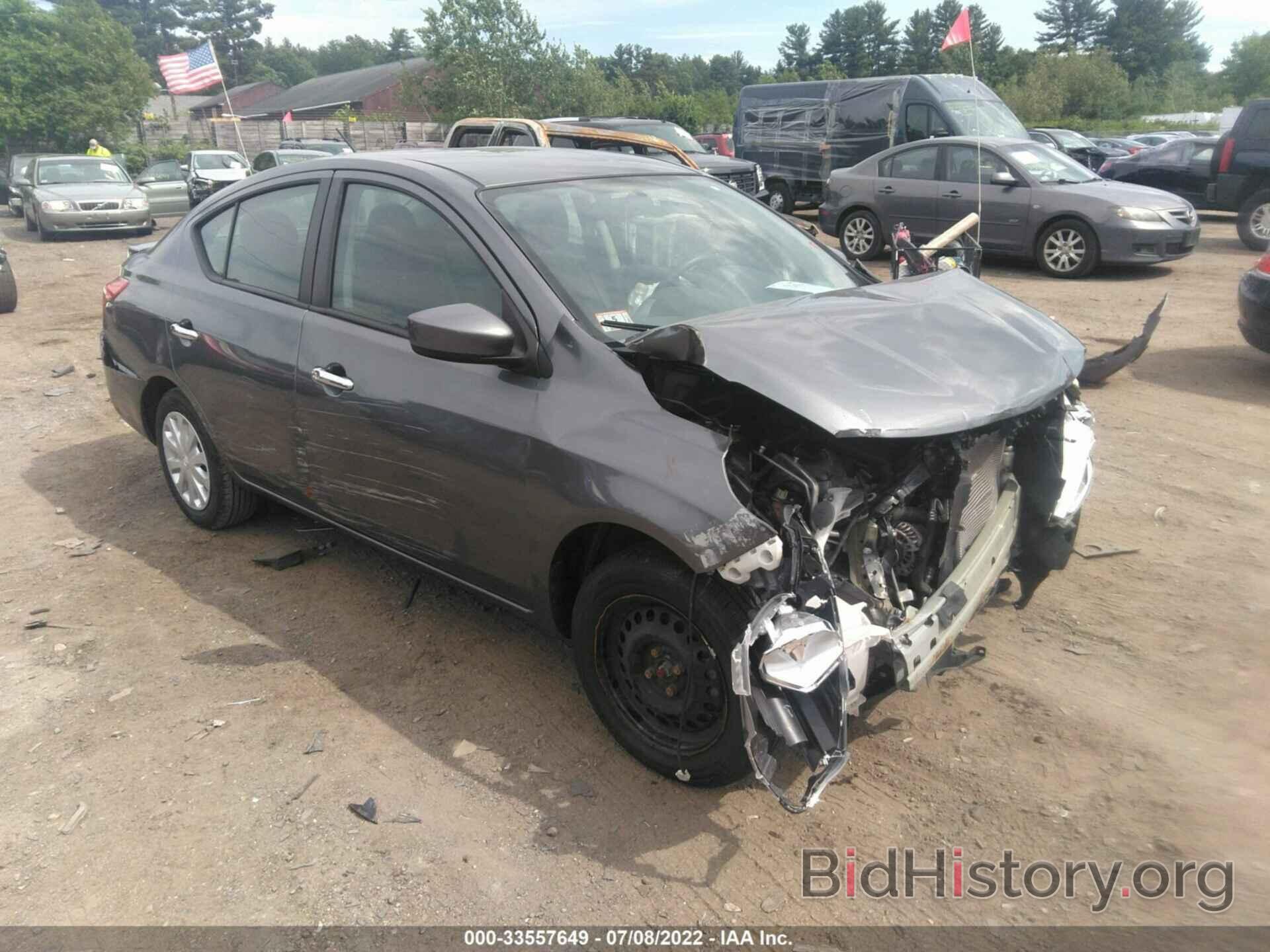 Photo 3N1CN7AP8KL859624 - NISSAN VERSA SEDAN 2019