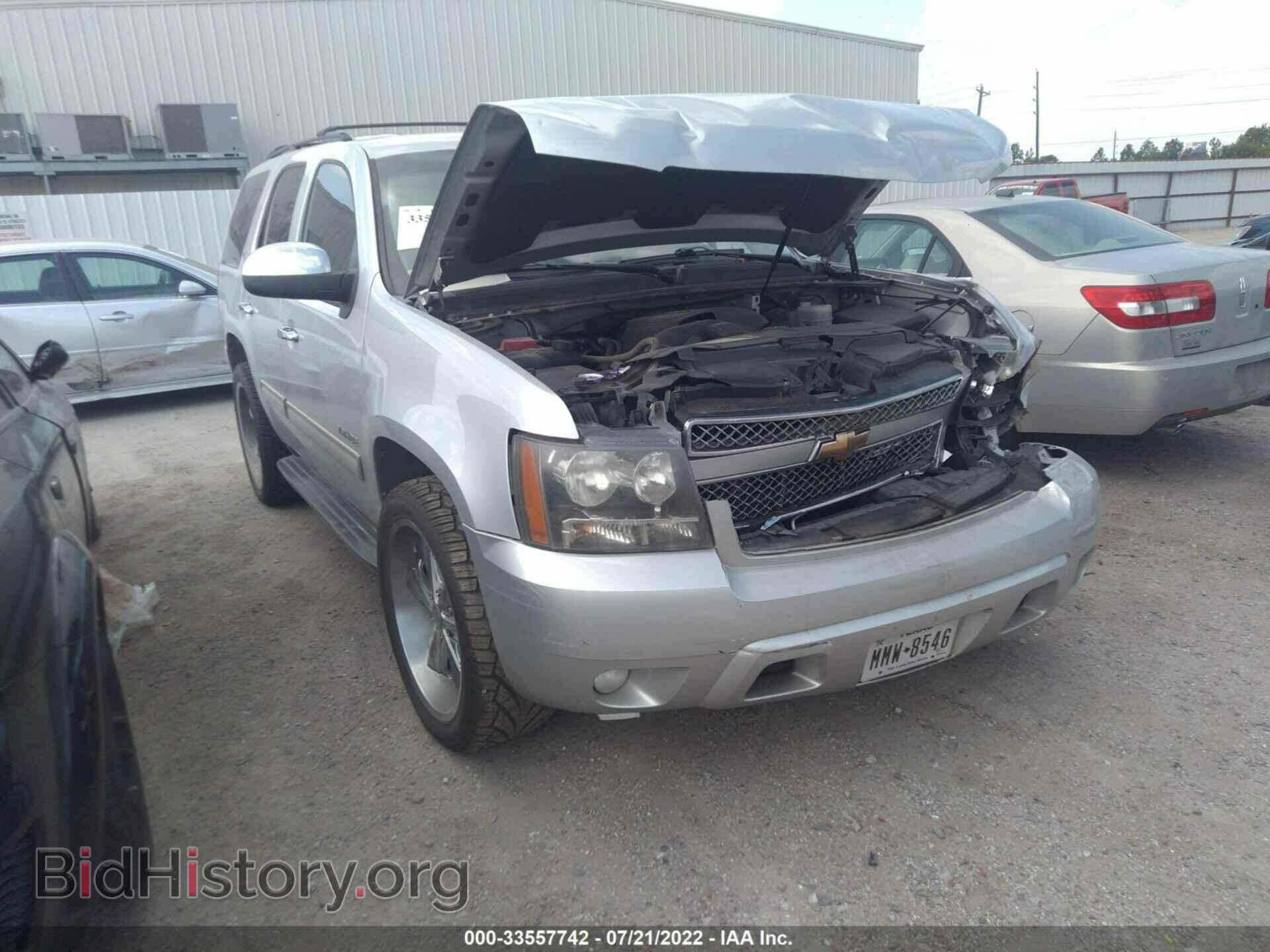 Фотография 1GNUCBE05AR166323 - CHEVROLET TAHOE 2010