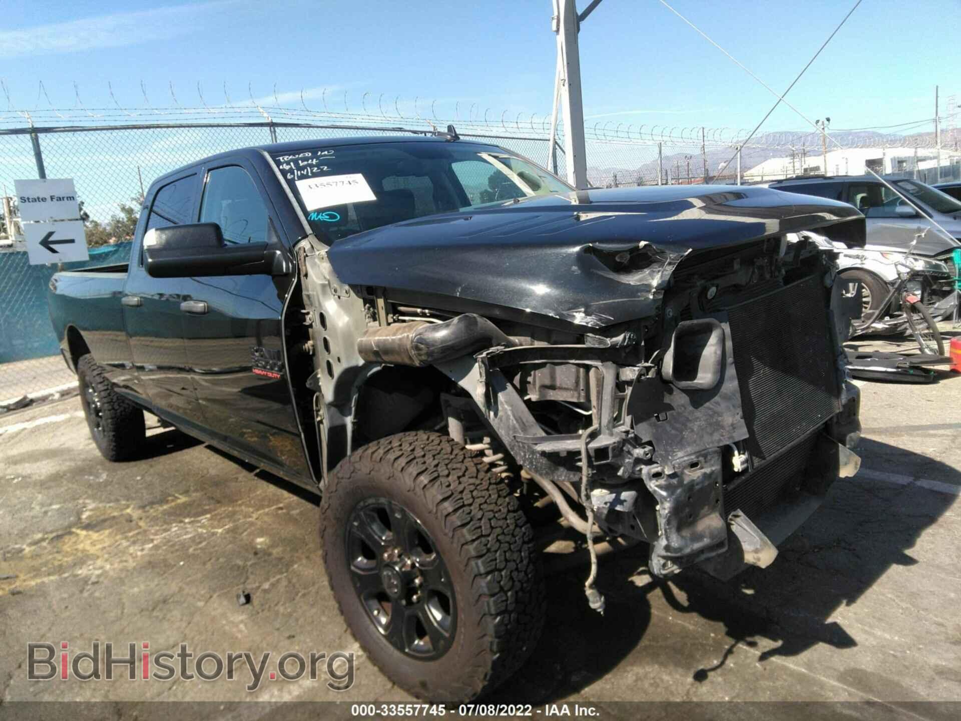 2017 RAM 3500 - VIN: 3C63R3HL6HG556928 - Фото 2