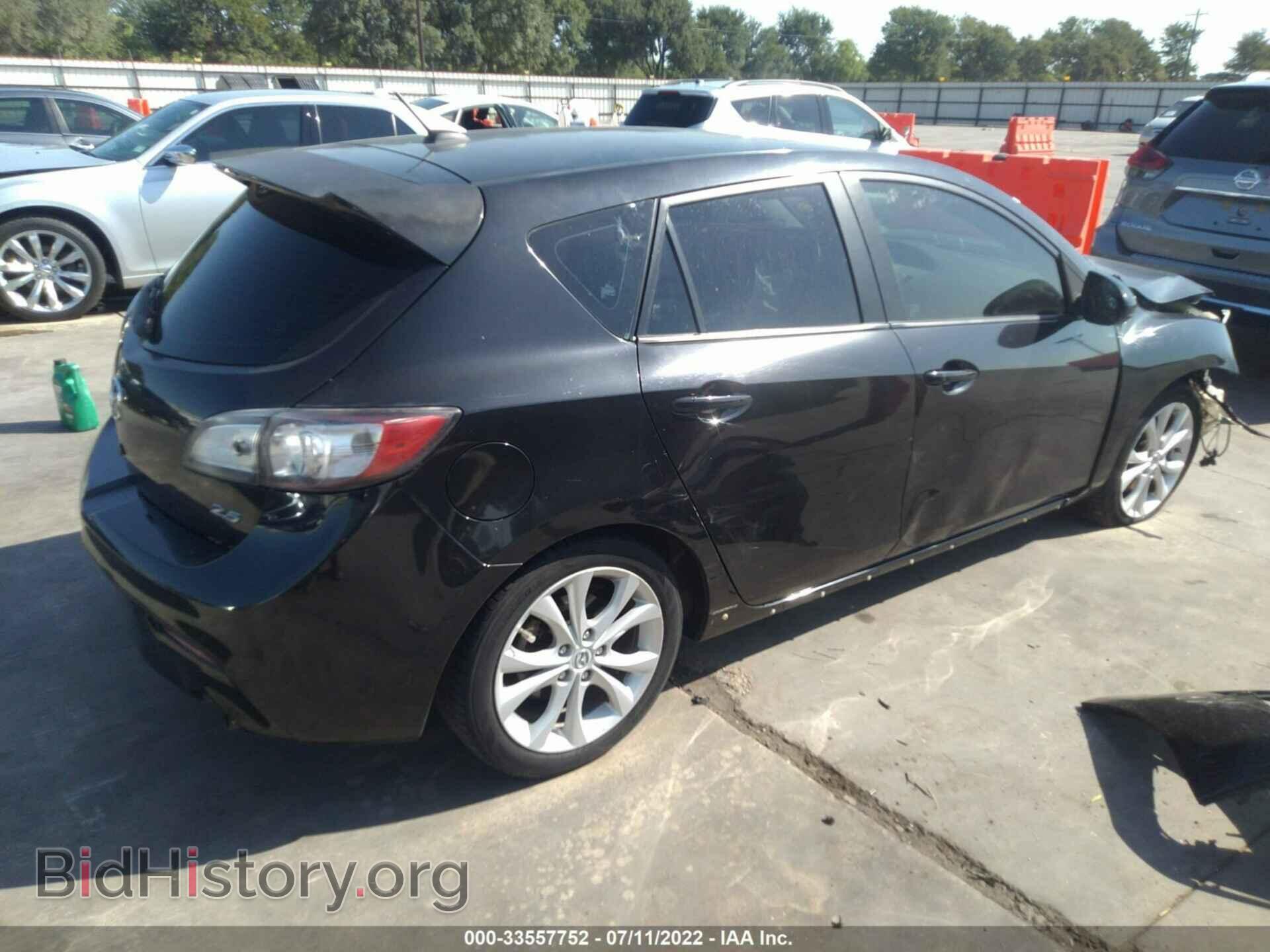 2011 MAZDA MAZDA3 - VIN: JM1BL1M51B1402523 - Photo 4