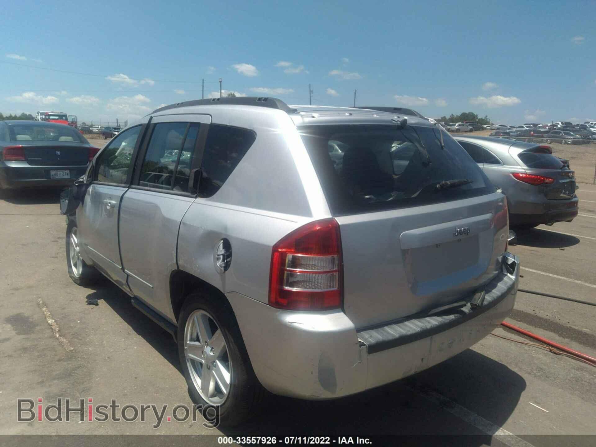 2010 JEEP COMPASS - VIN: 1J4NT4FB2AD631799 - Фото 3