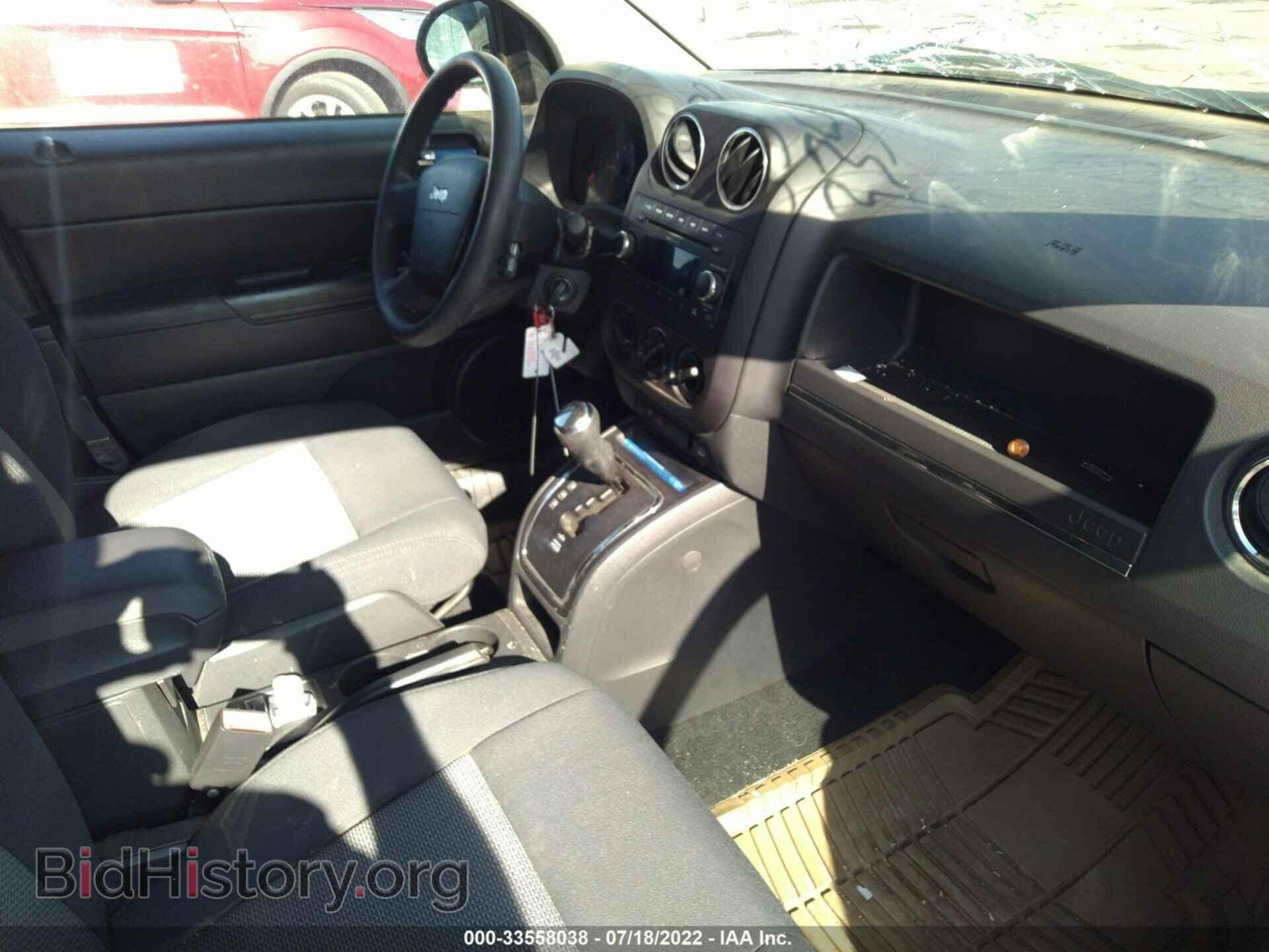 2009 JEEP COMPASS - VIN: 1J4FF47B19D219427 - Фото 5