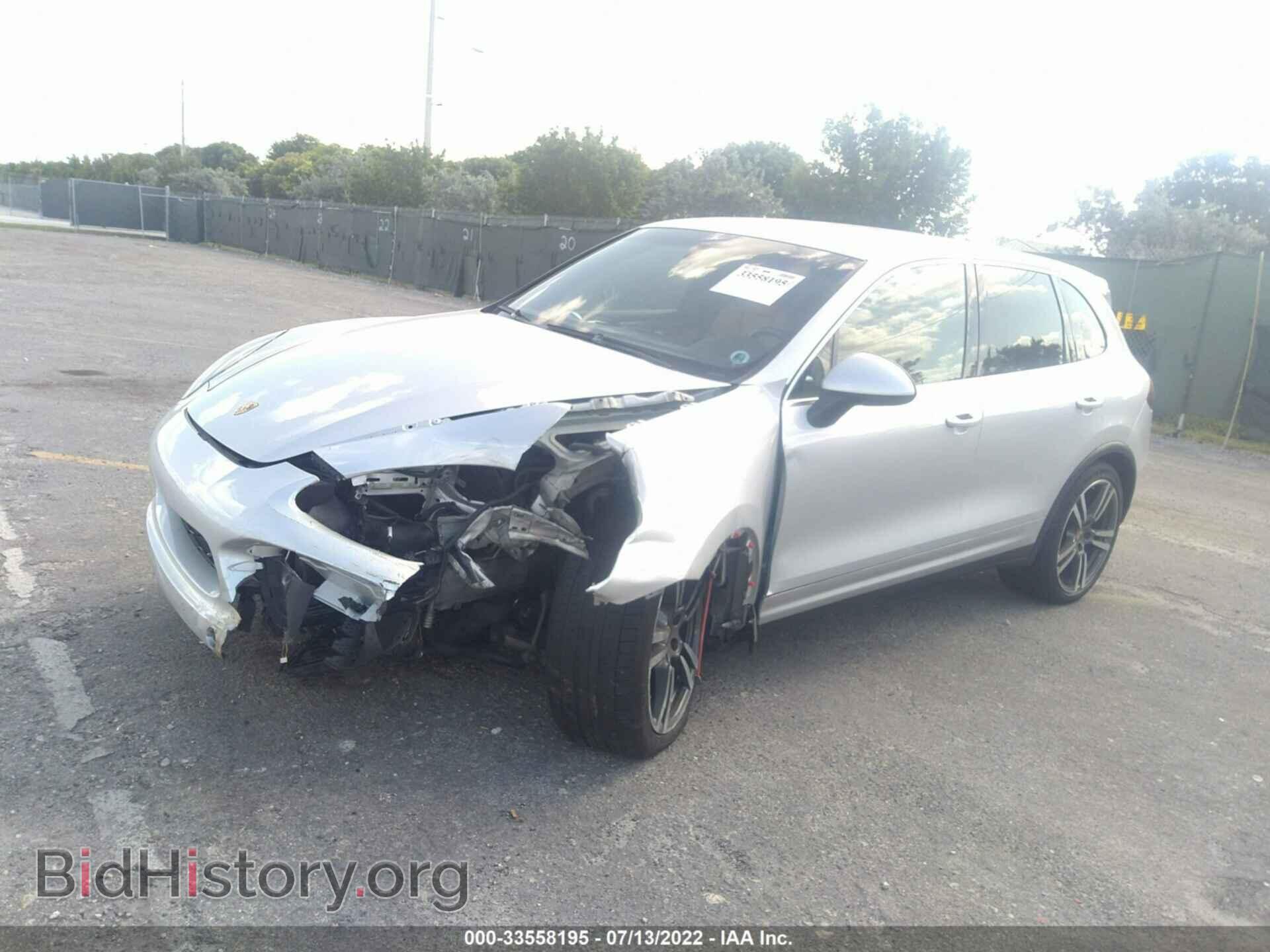 2011 PORSCHE CAYENNE - VIN: WP1AB2A21BLA54059 - Фото 2