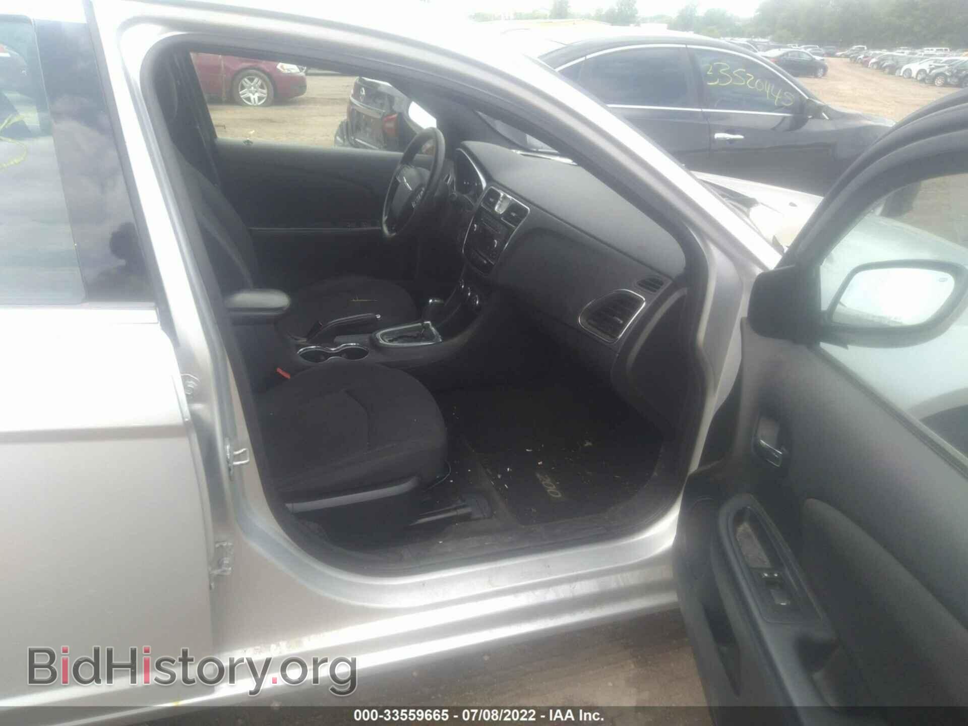 2012 CHRYSLER 200 - VIN: 1C3CCBAB4CN236064 - Photo 5
