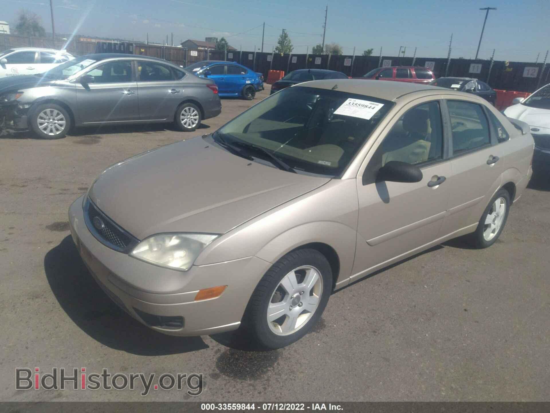 2007 FORD FOCUS - VIN: 1FAHP34N07W188246 - Фото 2