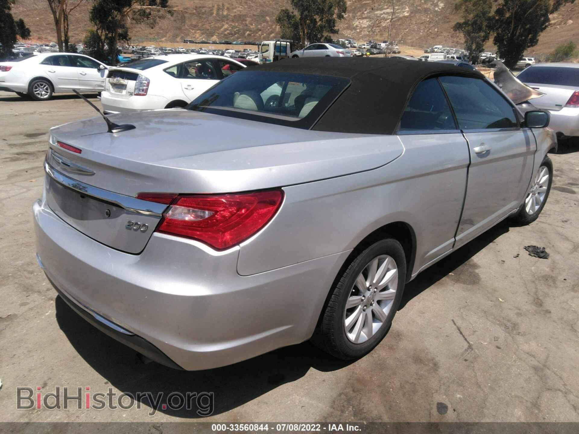 2012 CHRYSLER 200 - VIN: 1C3BCBEB0CN229652 - Фото 4