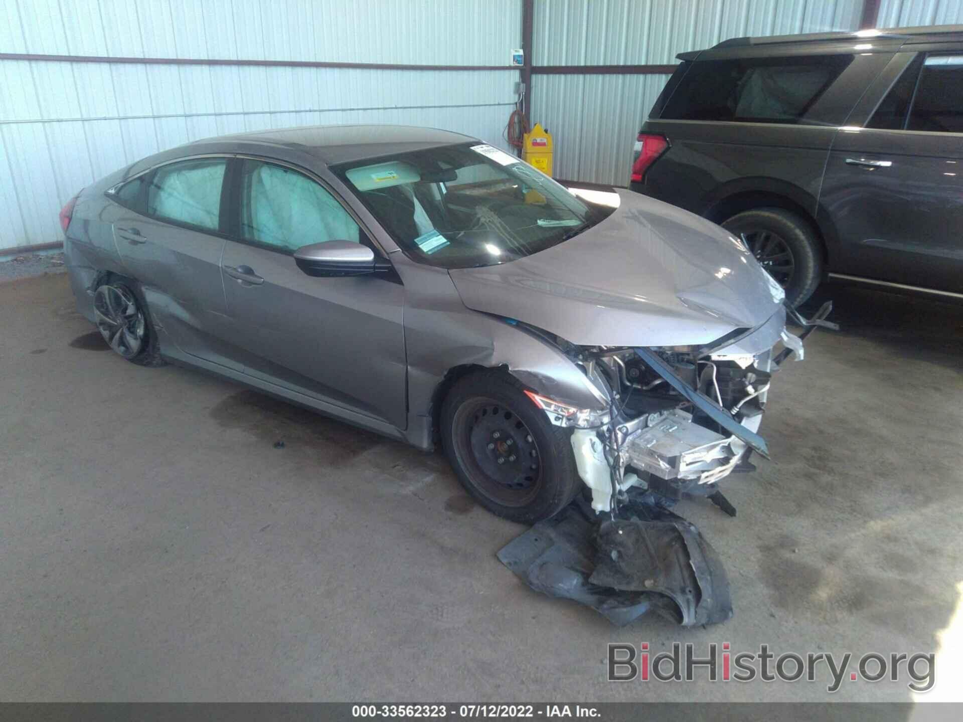 Photo 19XFC2F6XKE205165 - HONDA CIVIC SEDAN 2019