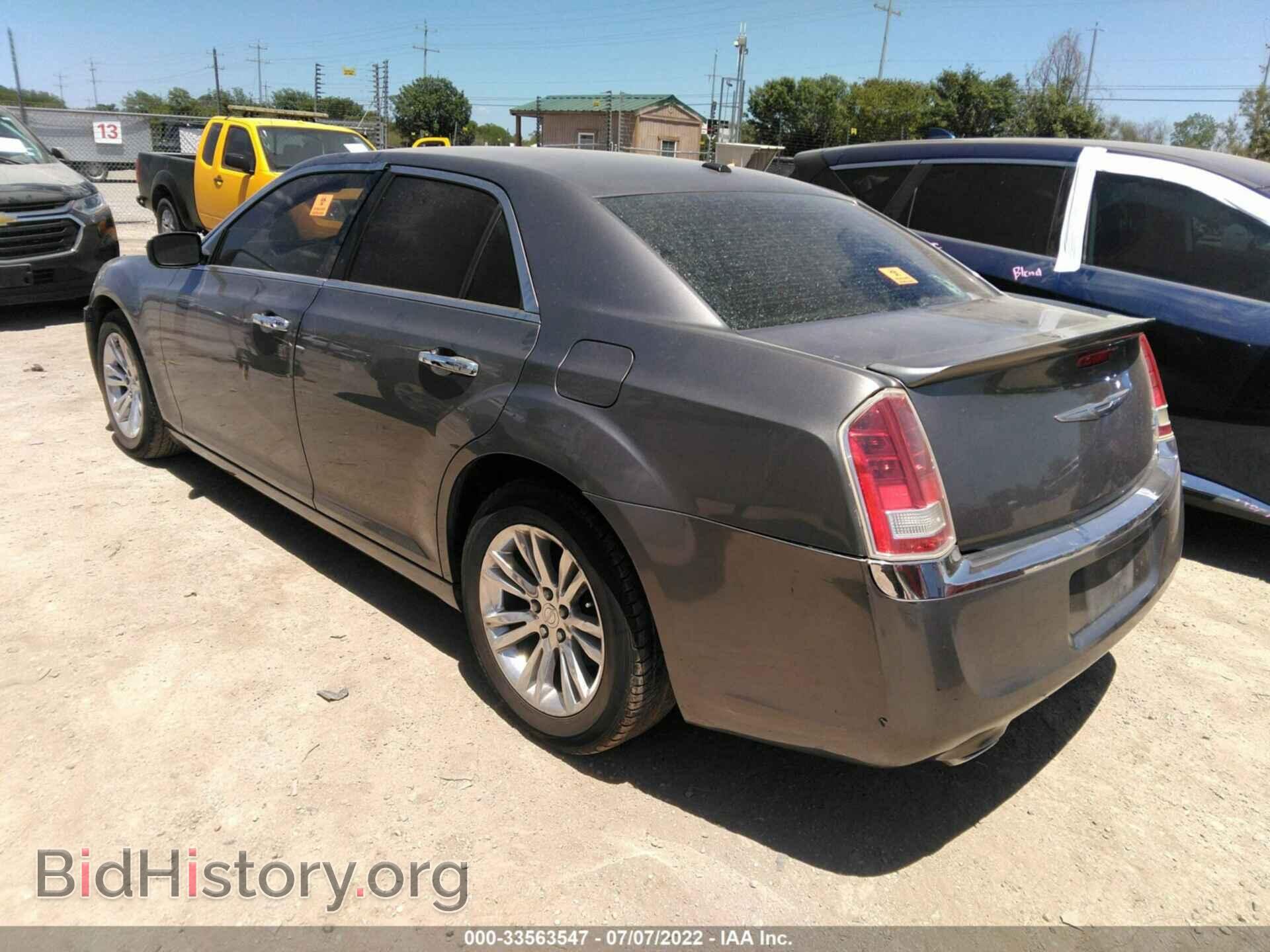 2012 CHRYSLER 300 - VIN: 2C3CCACG2CH182159 - Фото 3
