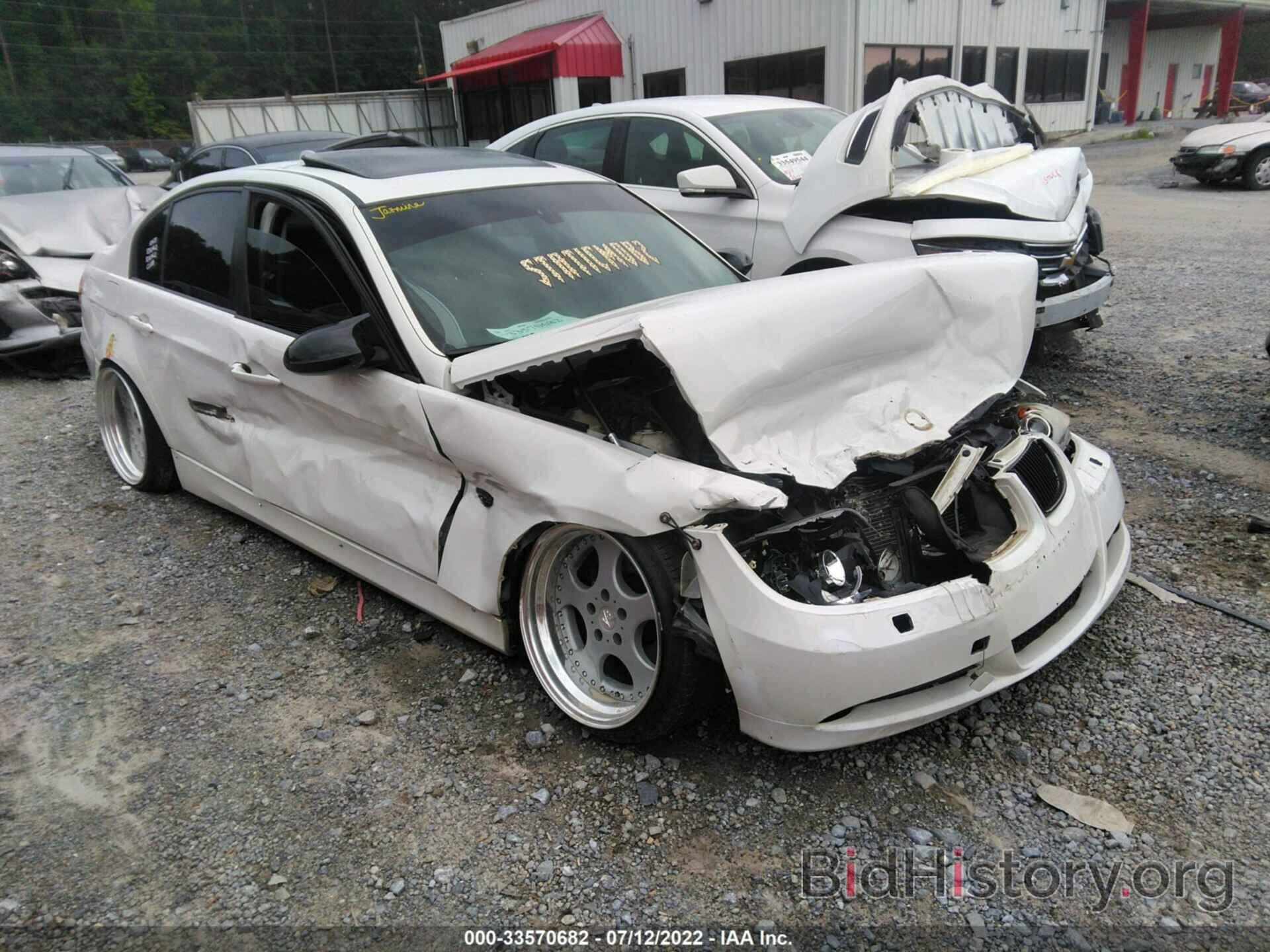 Photo WBAVC73508KP37029 - BMW 3 SERIES 2008