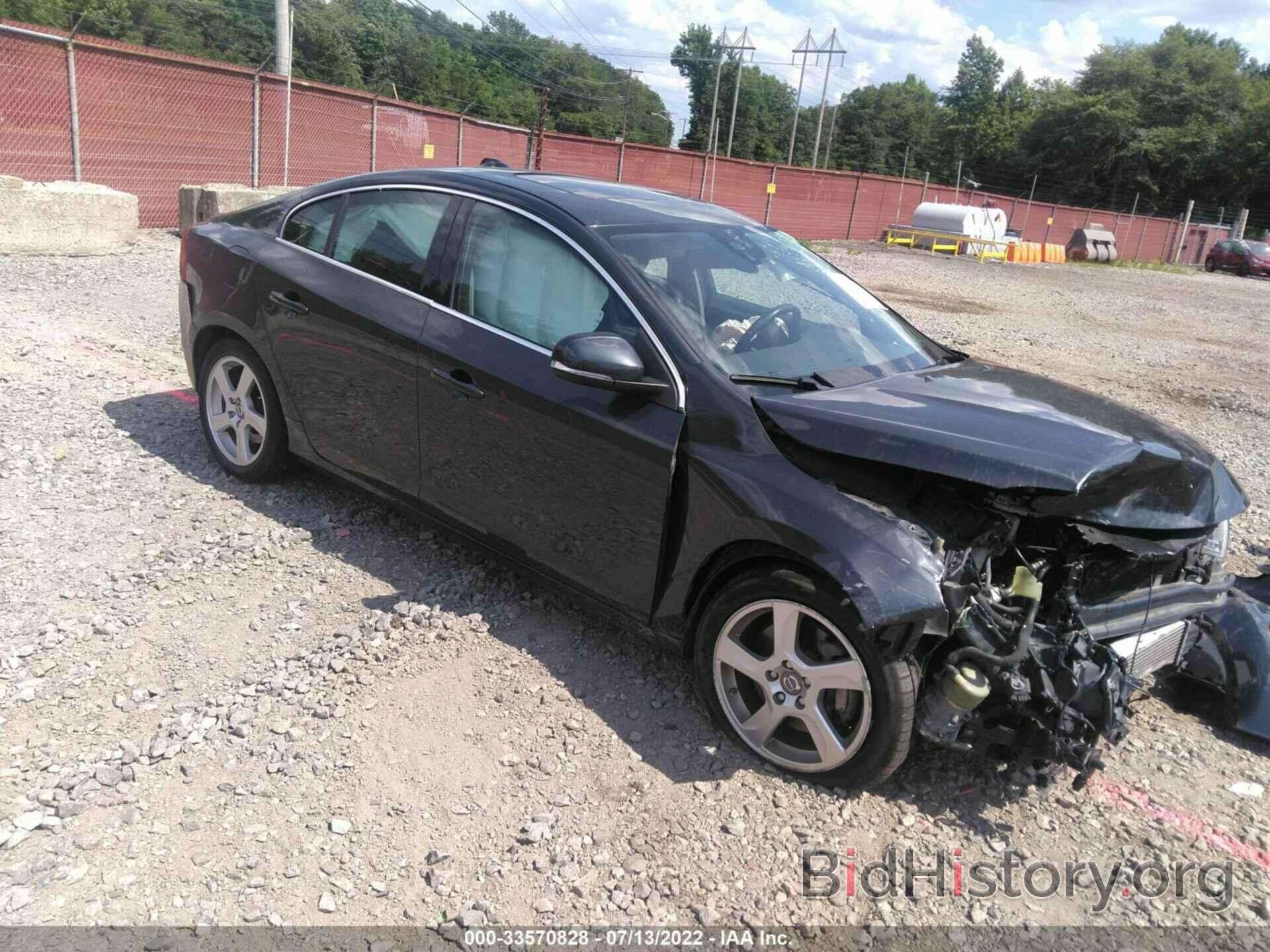 Photo YV1622FS9C2036944 - VOLVO S60 2012