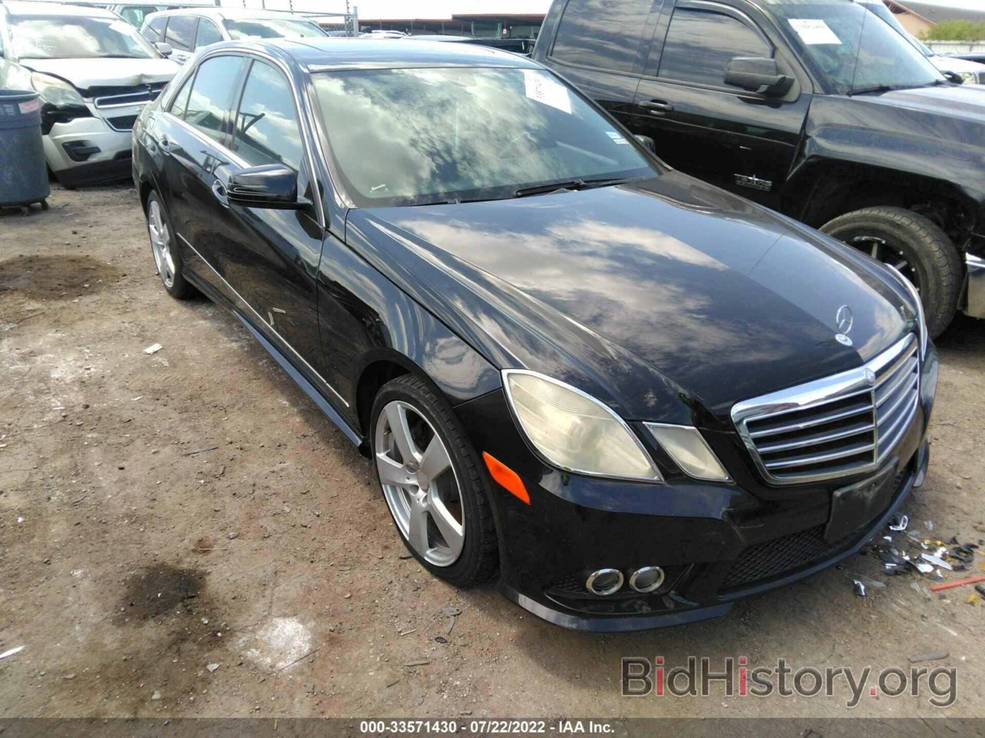 Photo WDDHF5GB2AA088623 - MERCEDES-BENZ E-CLASS 2010