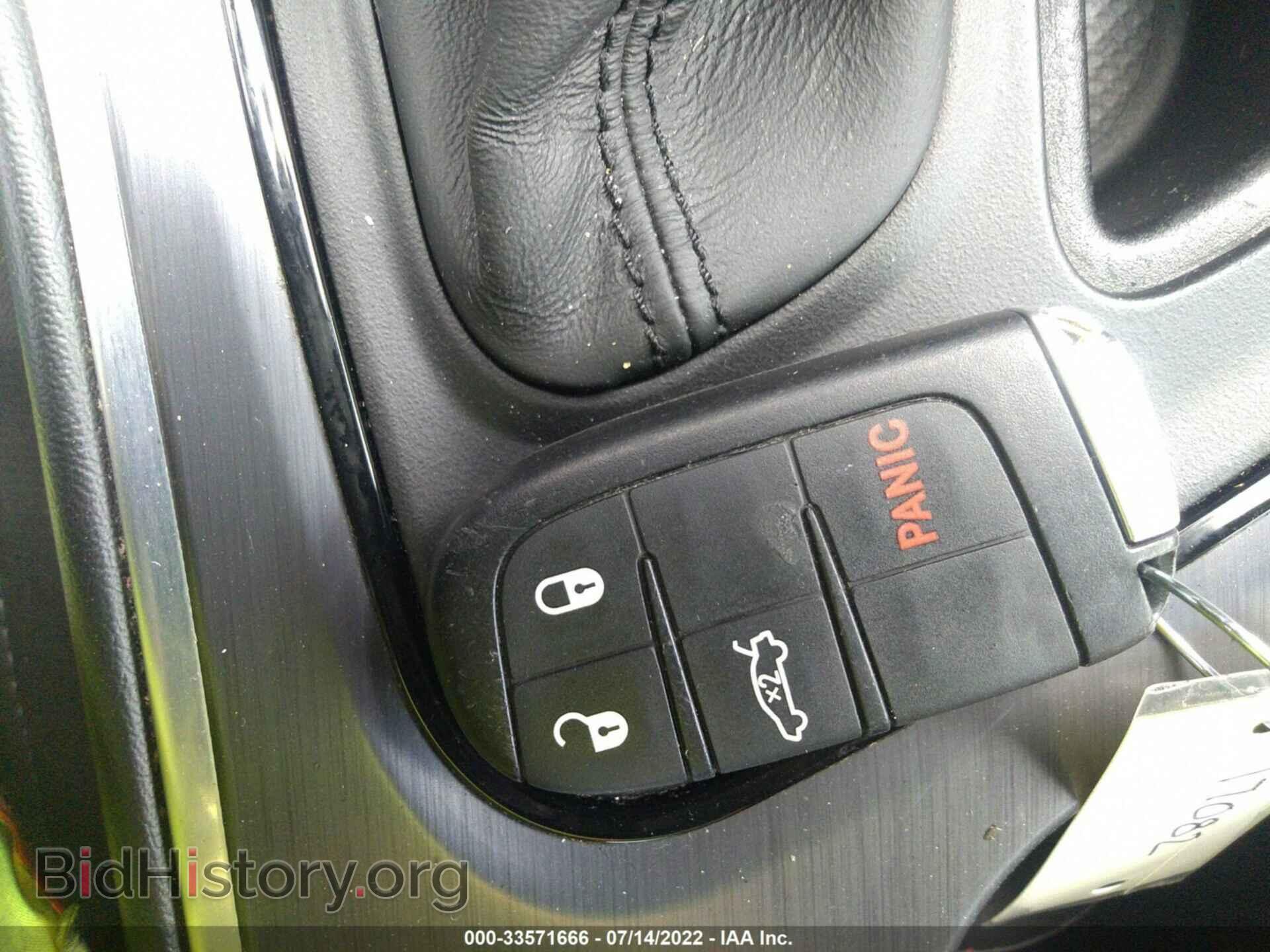 2016 DODGE CHALLENGER - VIN: 2C3CDZAG2GH264462 - Фото 11