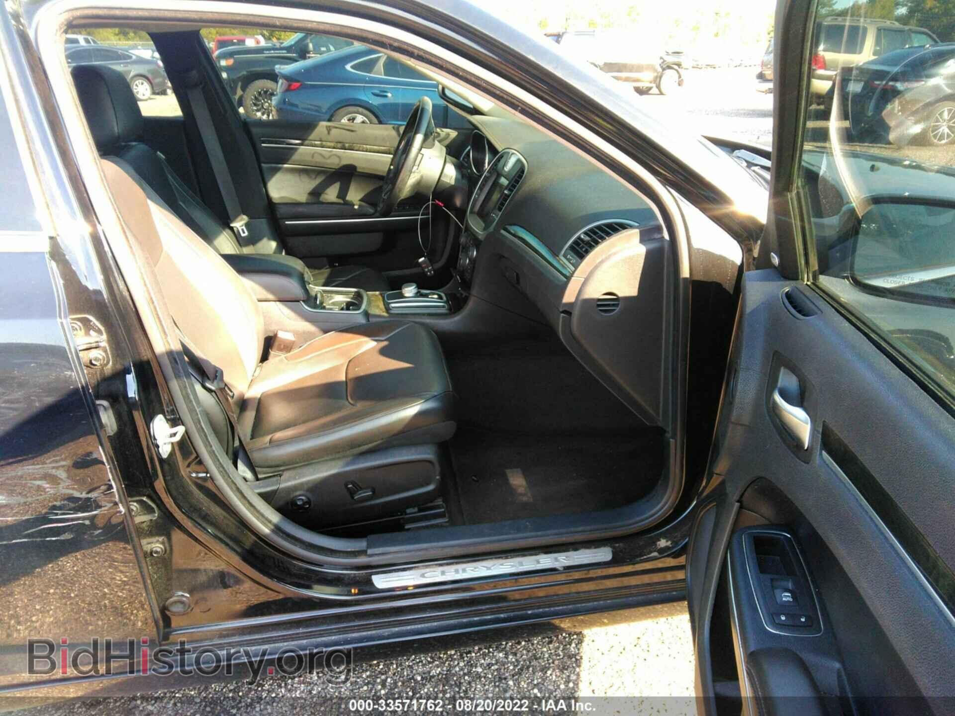 2017 CHRYSLER 300 - VIN: 2C3CCAEG9HH565004 - Фото 5