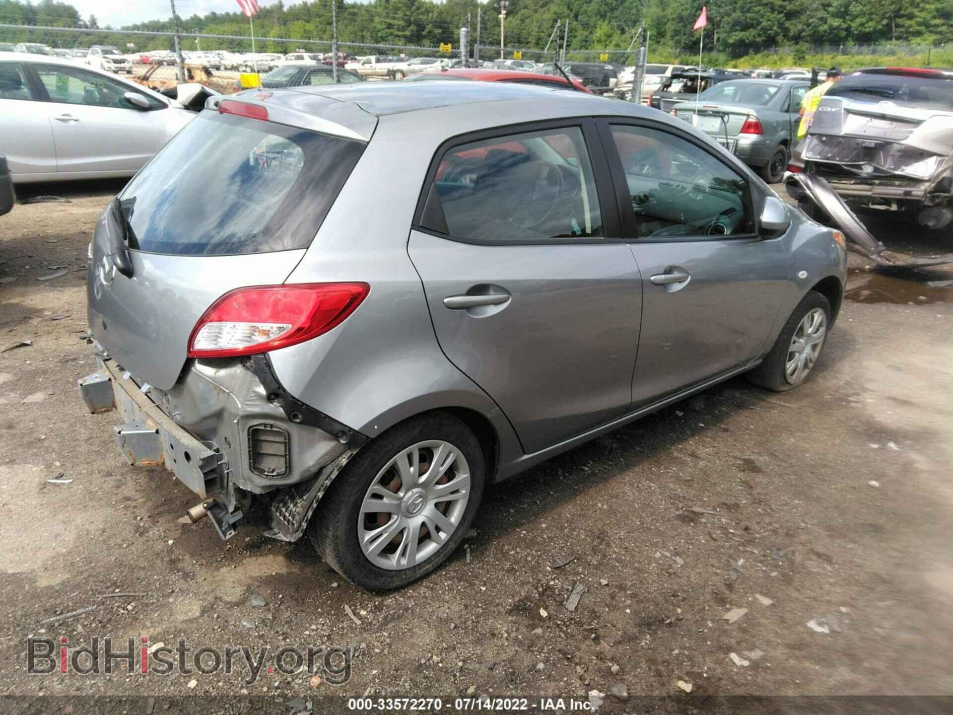 2014 MAZDA MAZDA2 - VIN: JM1DE1KY9E0172725 - Фото 4