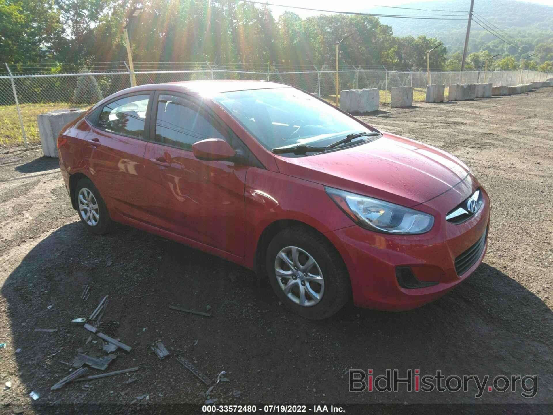 Photo KMHCT4AE3DU321918 - HYUNDAI ACCENT 2013