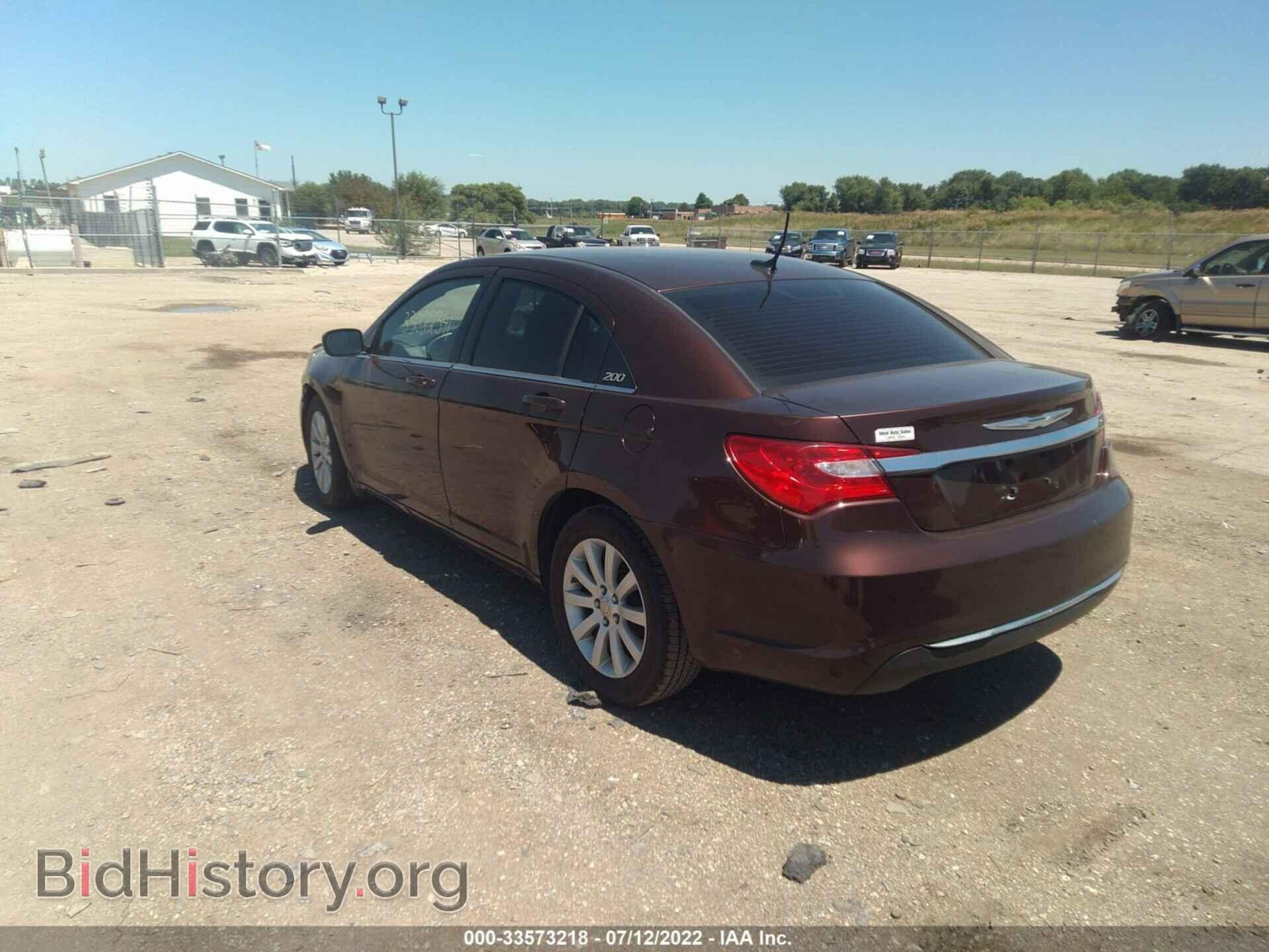 2013 CHRYSLER 200 - VIN: 1C3CCBBB2DN592738 - Фото 3