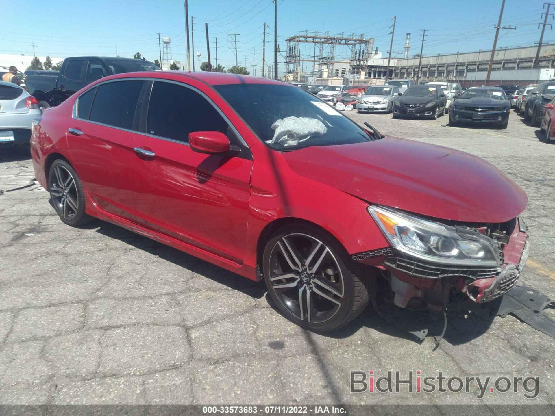 Photo 1HGCR2F17HA223660 - HONDA ACCORD SEDAN 2017