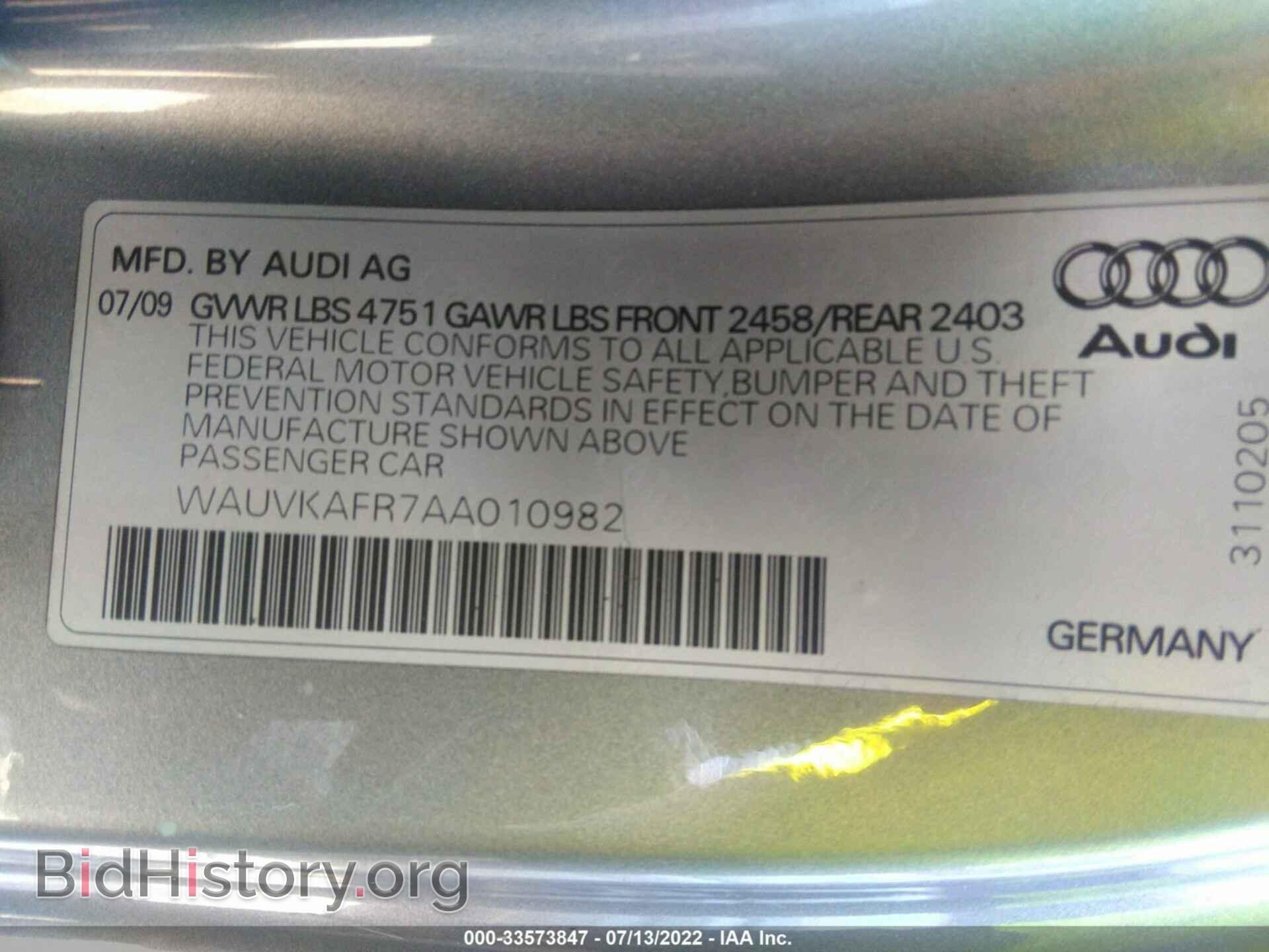 2010 AUDI A5 - VIN: WAUVKAFR7AA010982 - Фото 9
