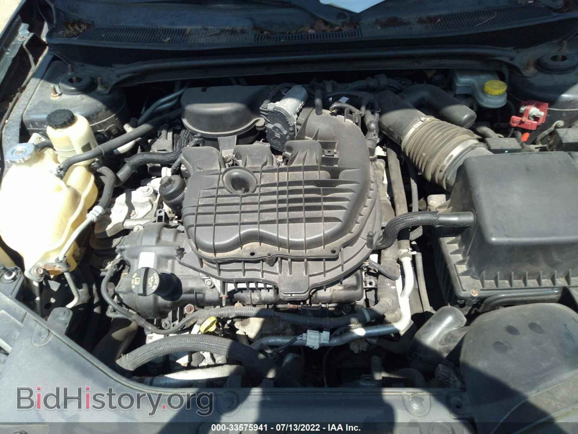 2011 CHRYSLER 200 - VIN: 1C3BC2FG5BN595101 - Фото 10