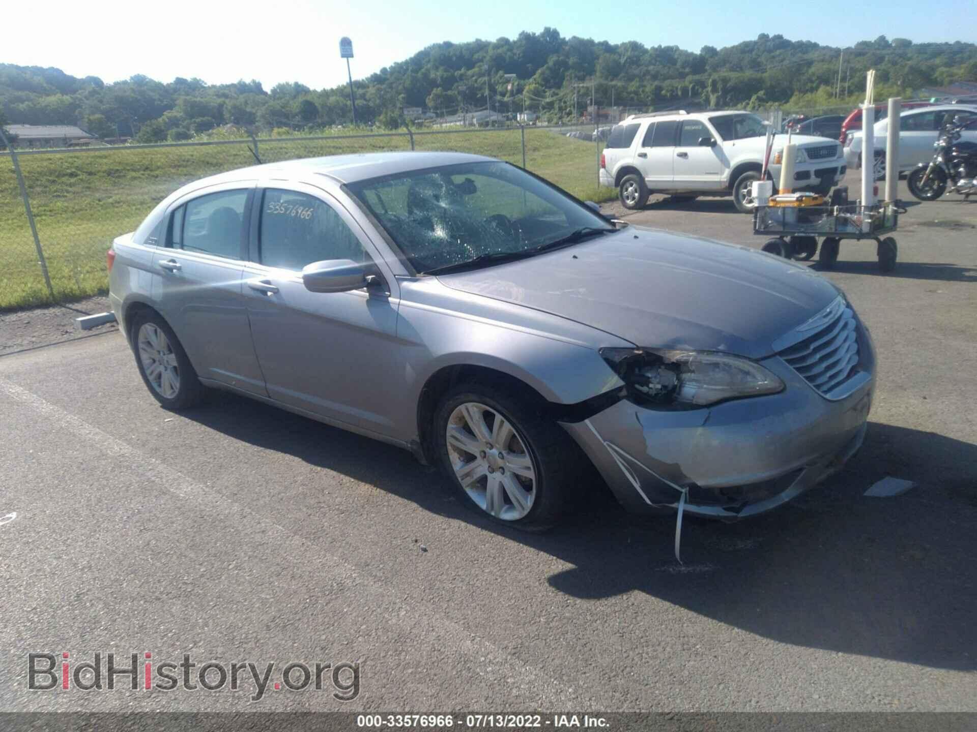 Photo 1C3CCBBB7DN575451 - CHRYSLER 200 2013