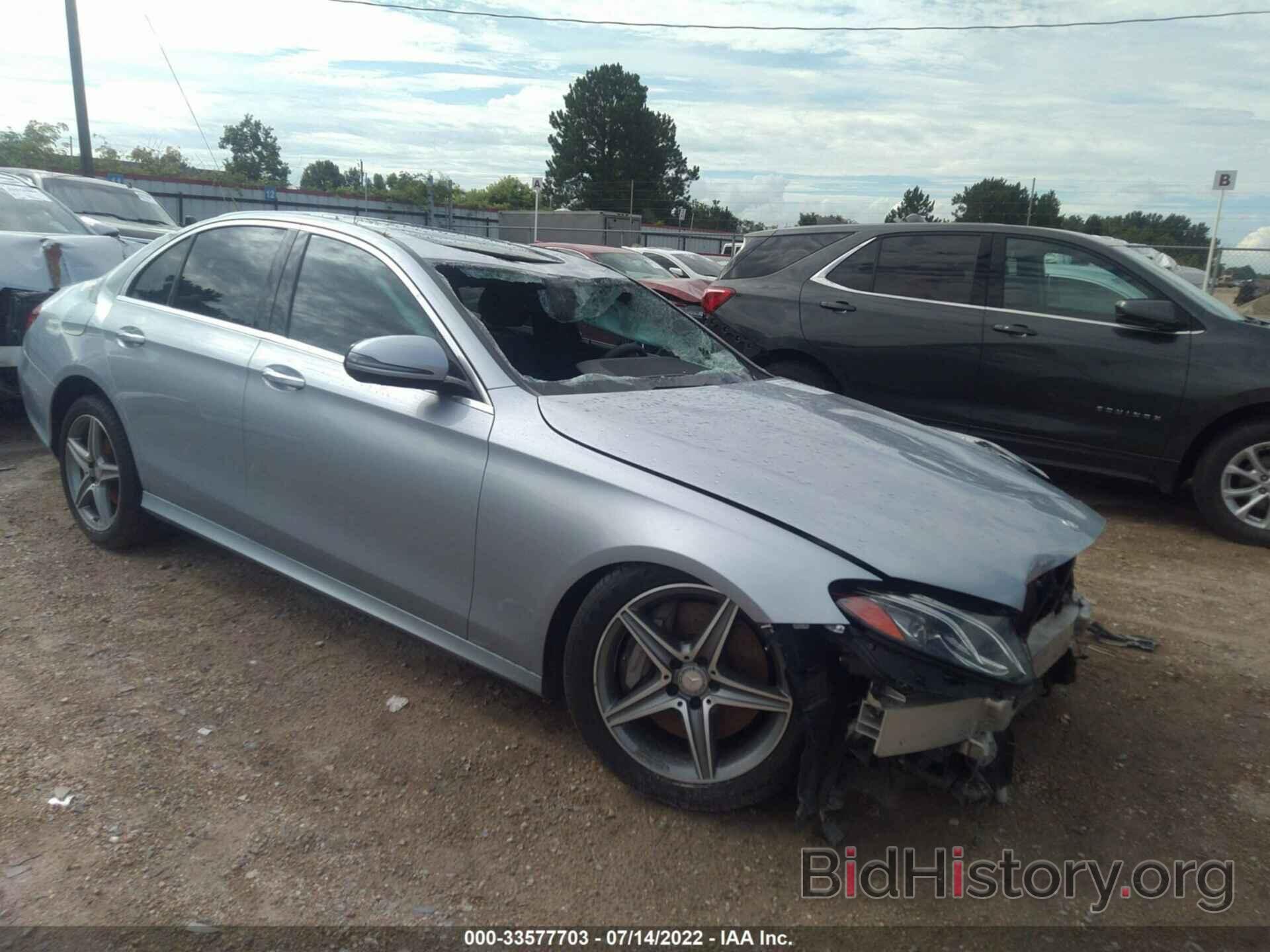 Photo WDDZF4JB6HA043850 - MERCEDES-BENZ E-CLASS 2017