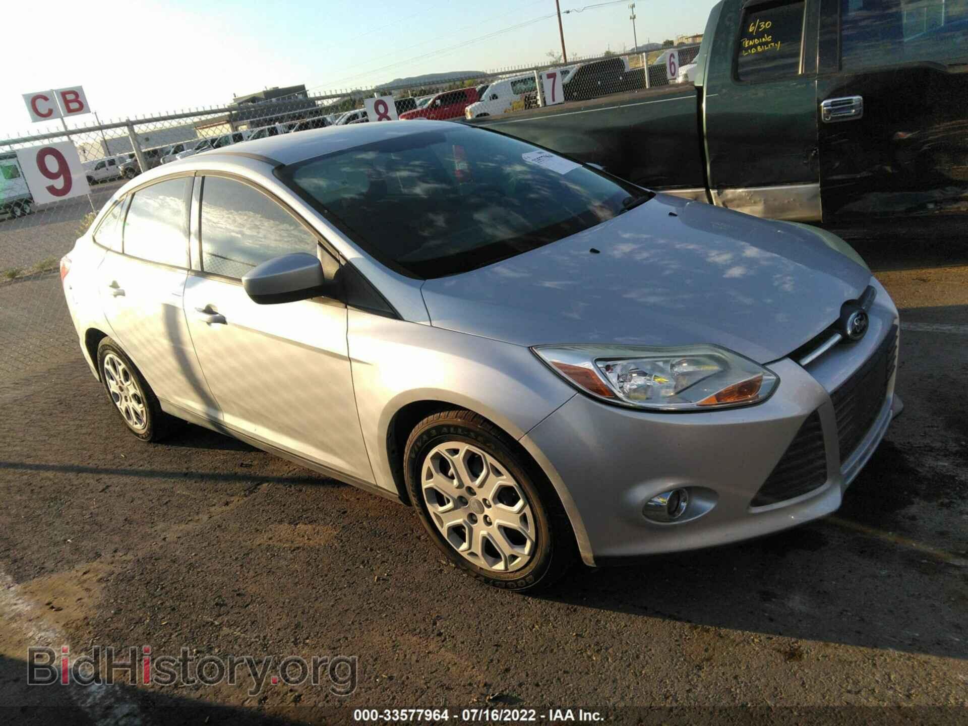 Фотография 1FAHP3F27CL476943 - FORD FOCUS 2012