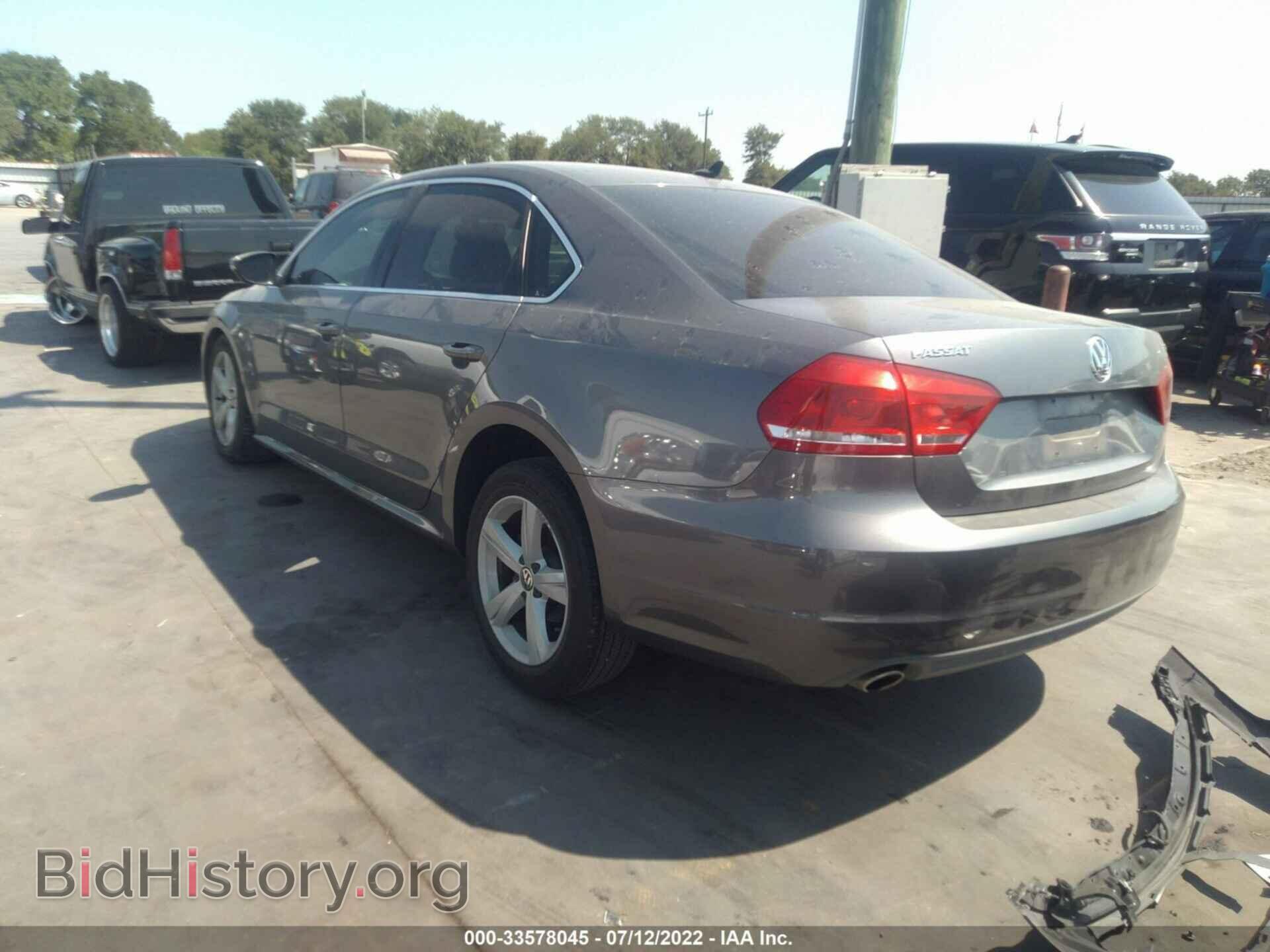 2012 VOLKSWAGEN PASSAT - VIN: 1VWBP7A35CC017608 - Фото 3