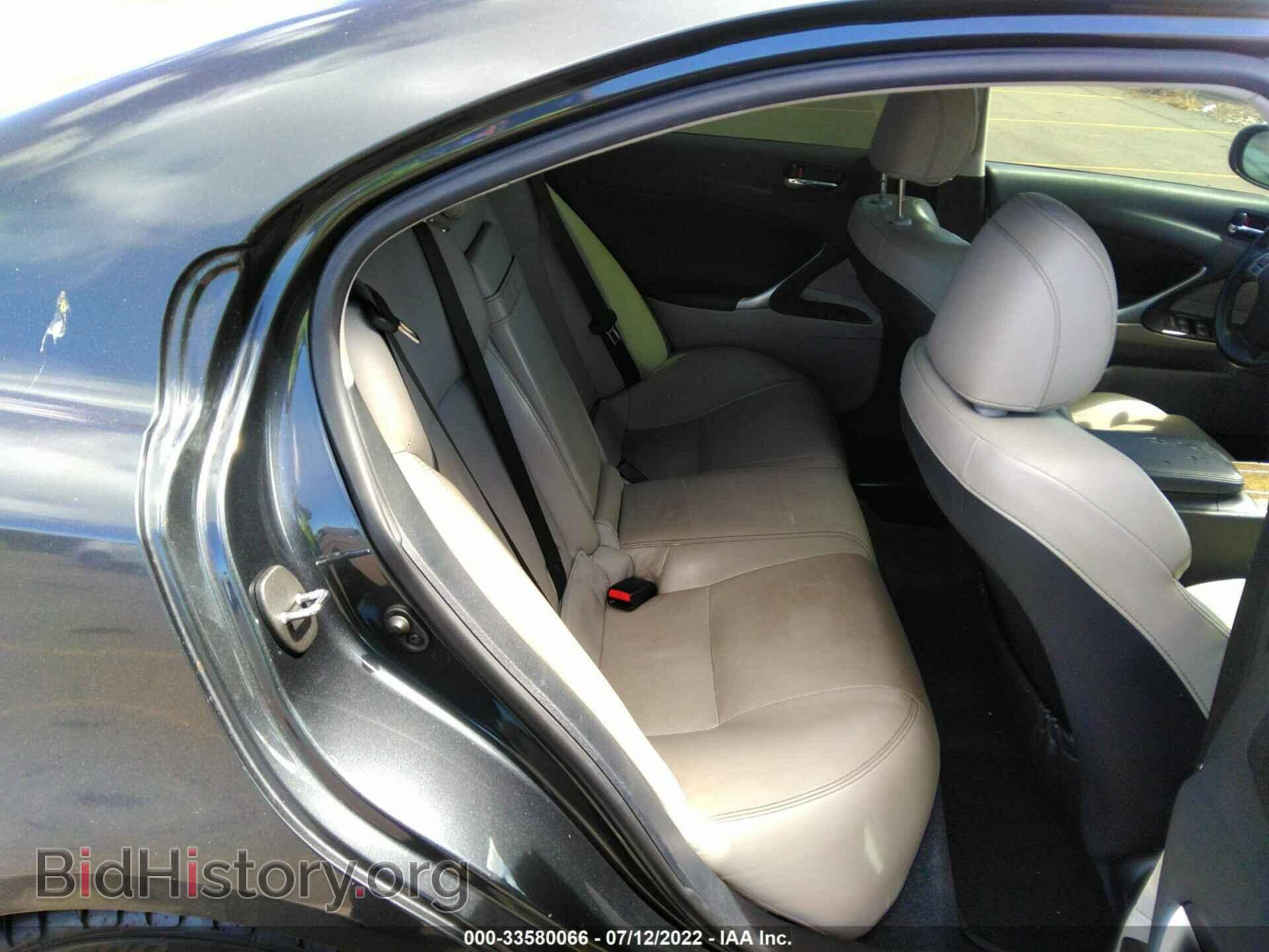 2011 LEXUS IS 250 - VIN: JTHBF5C22B5142775 - Photo 8