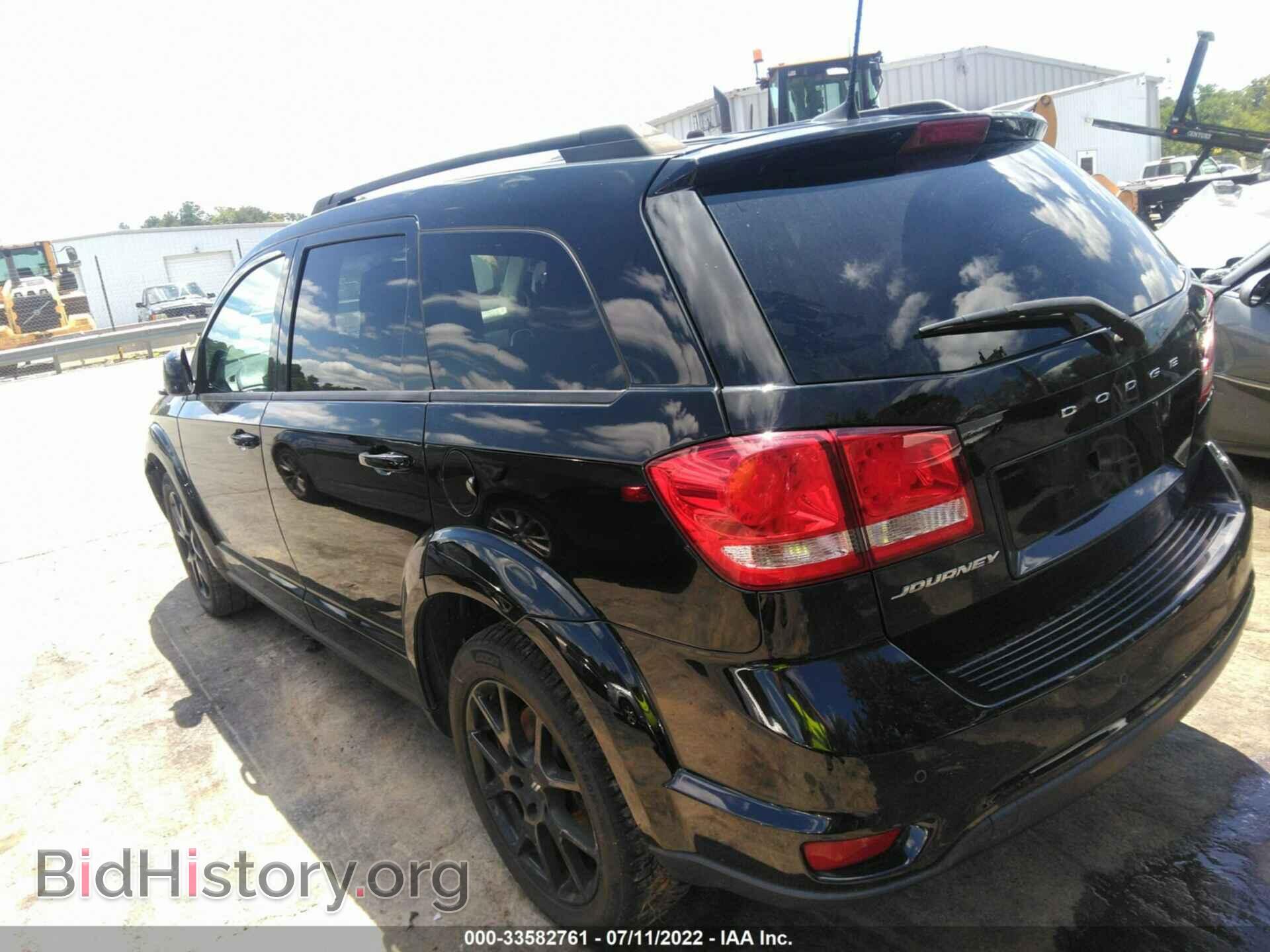 2018 DODGE JOURNEY - VIN: 3C4PDCBBXJT425815 - Фото 3