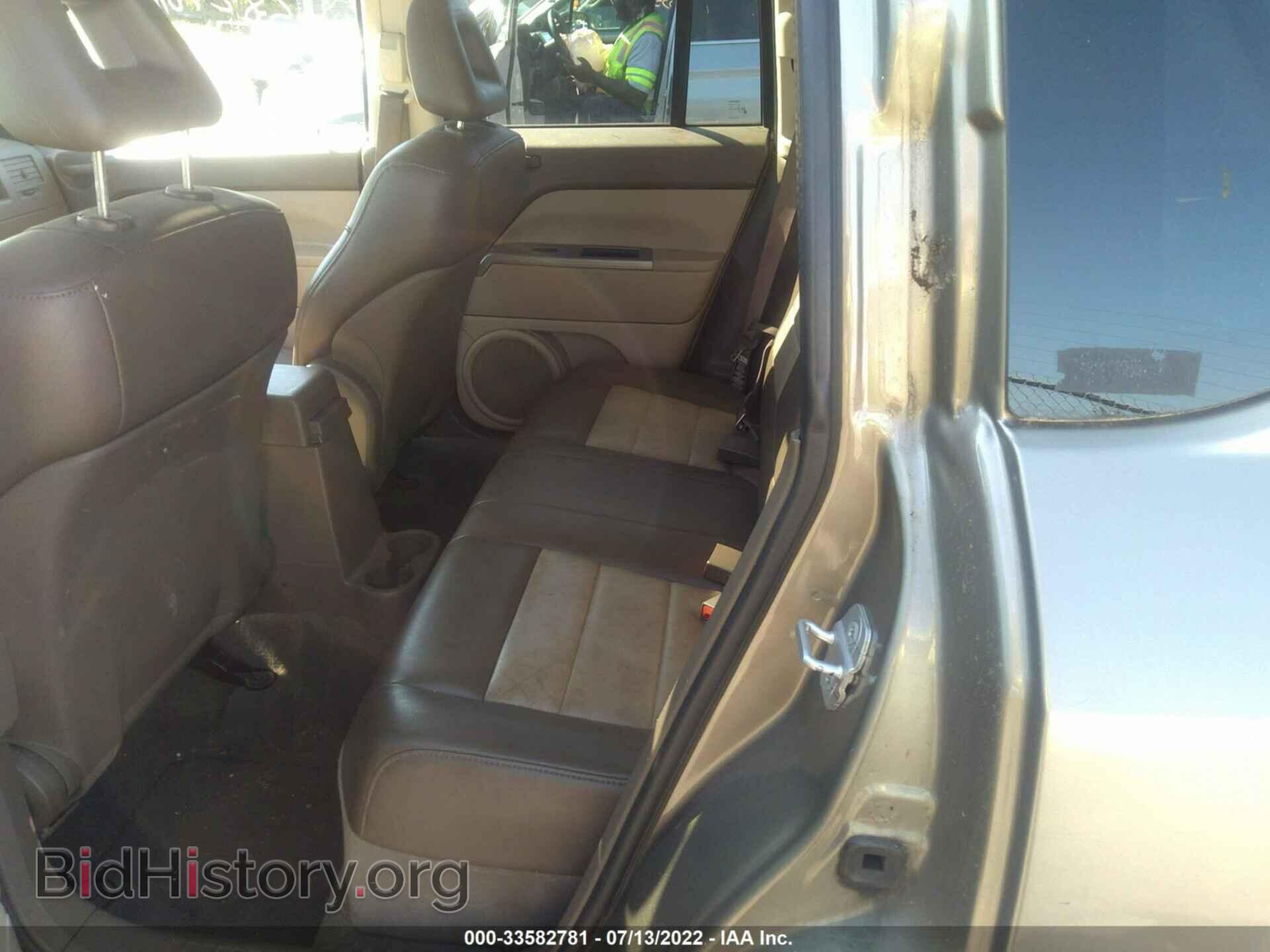 2007 JEEP COMPASS - VIN: 1J8FF57W57D167529 - Фото 8