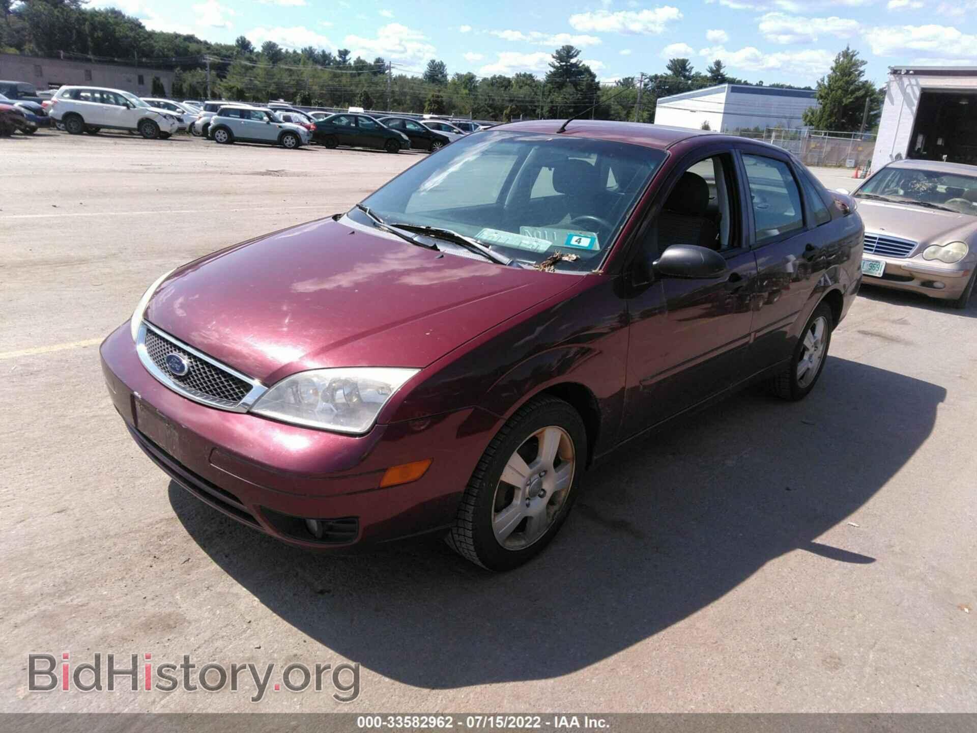 2007 FORD FOCUS - VIN: 1FAHP34N17W313836 - Фото 2