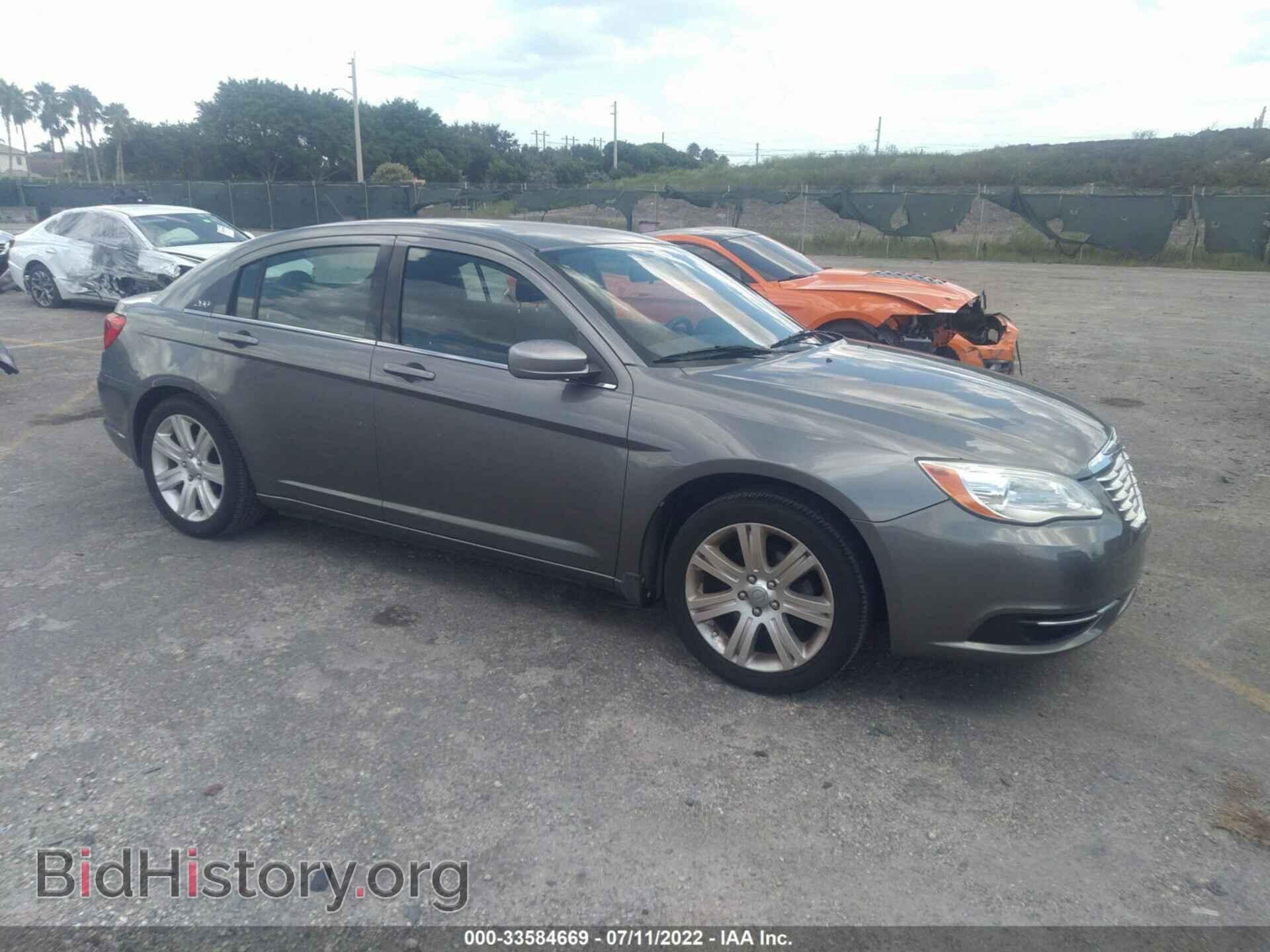 Photo 1C3CCBAB2DN671215 - CHRYSLER 200 2013