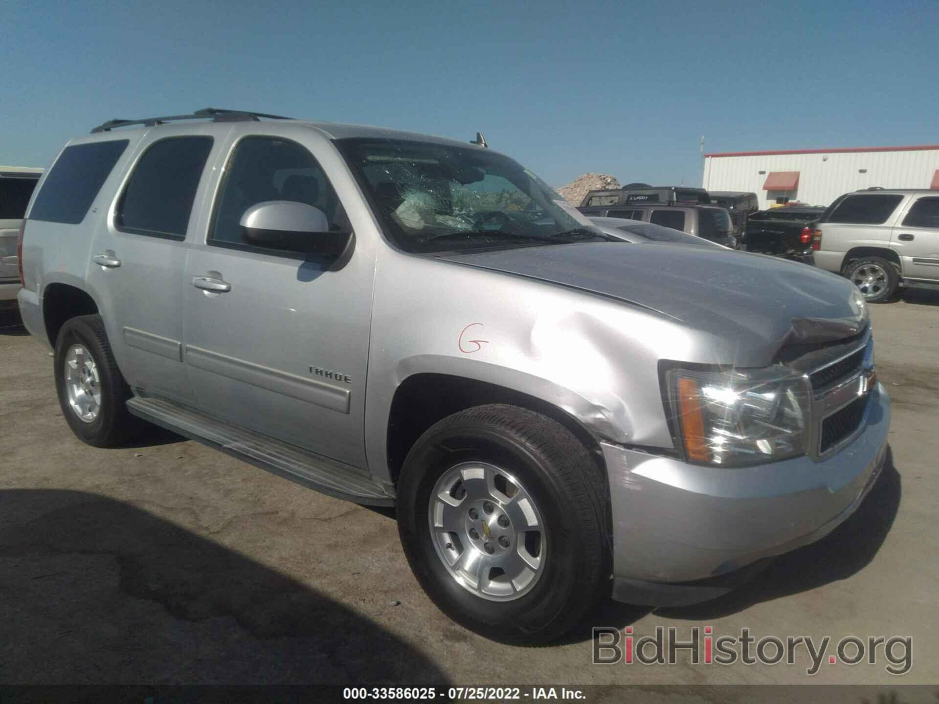 Photo 1GNSKBE04DR197108 - CHEVROLET TAHOE 2013