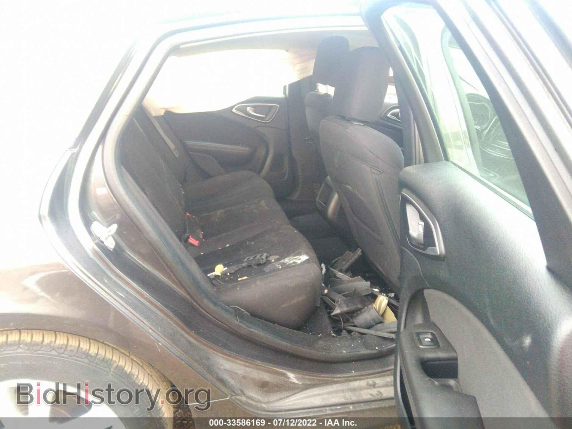 2015 CHRYSLER 200 - VIN: 1C3CCCAB7FN670313 - Фото 8