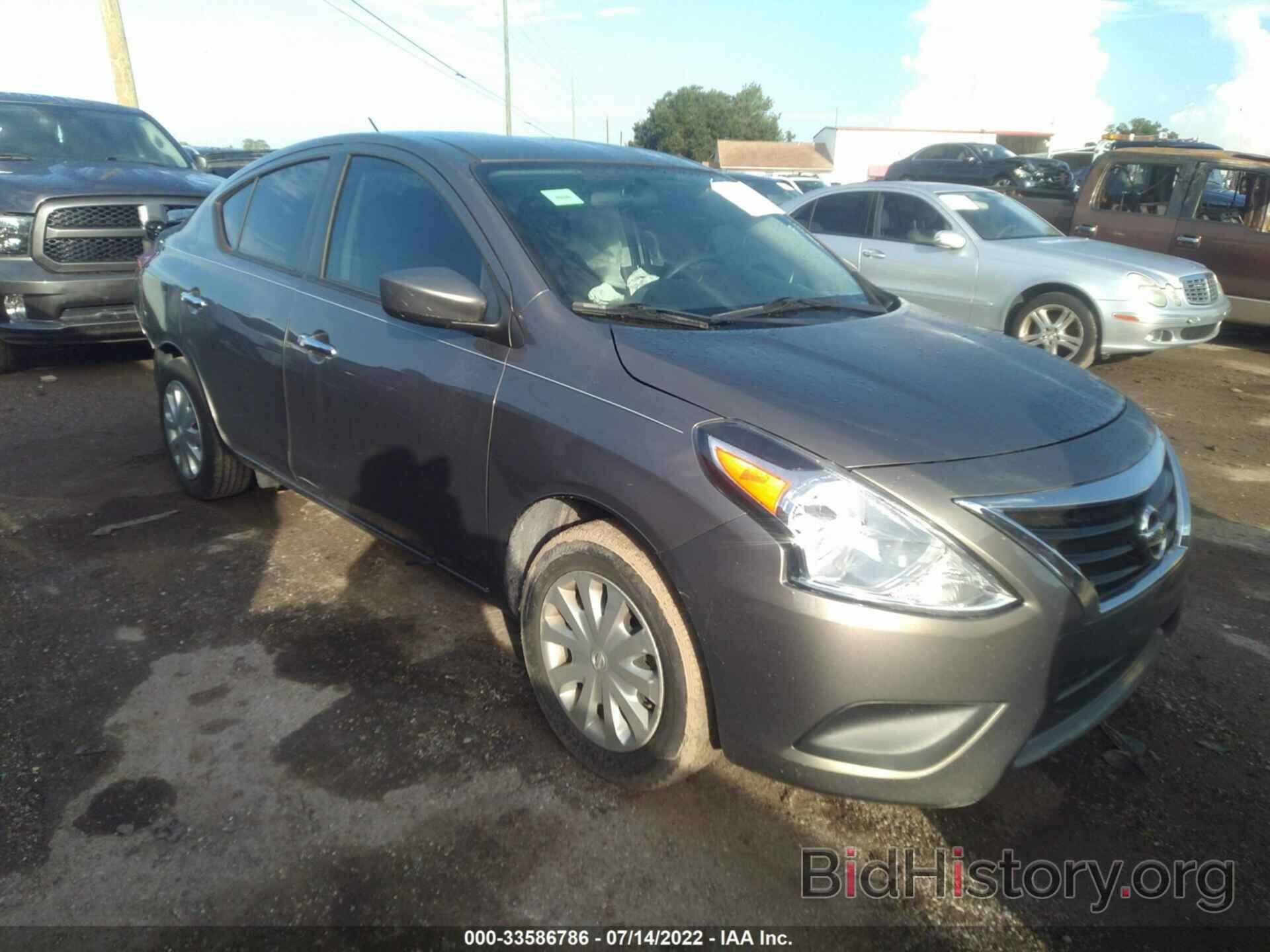 Photo 3N1CN7AP5HL887227 - NISSAN VERSA SEDAN 2017