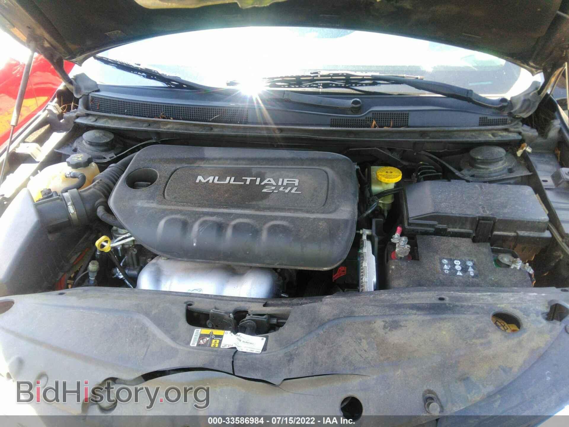2016 CHRYSLER 200 - VIN: 1C3CCCAB0GN116242 - Фото 10