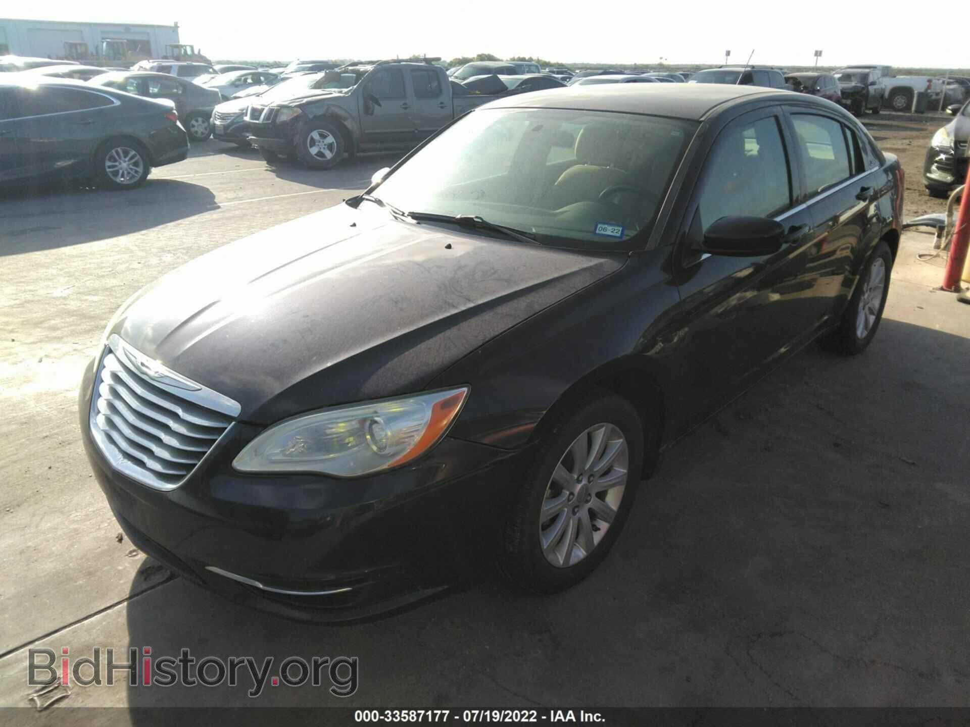 2011 CHRYSLER 200 - VIN: 1C3BC1FB6BN536086 - Фото 2