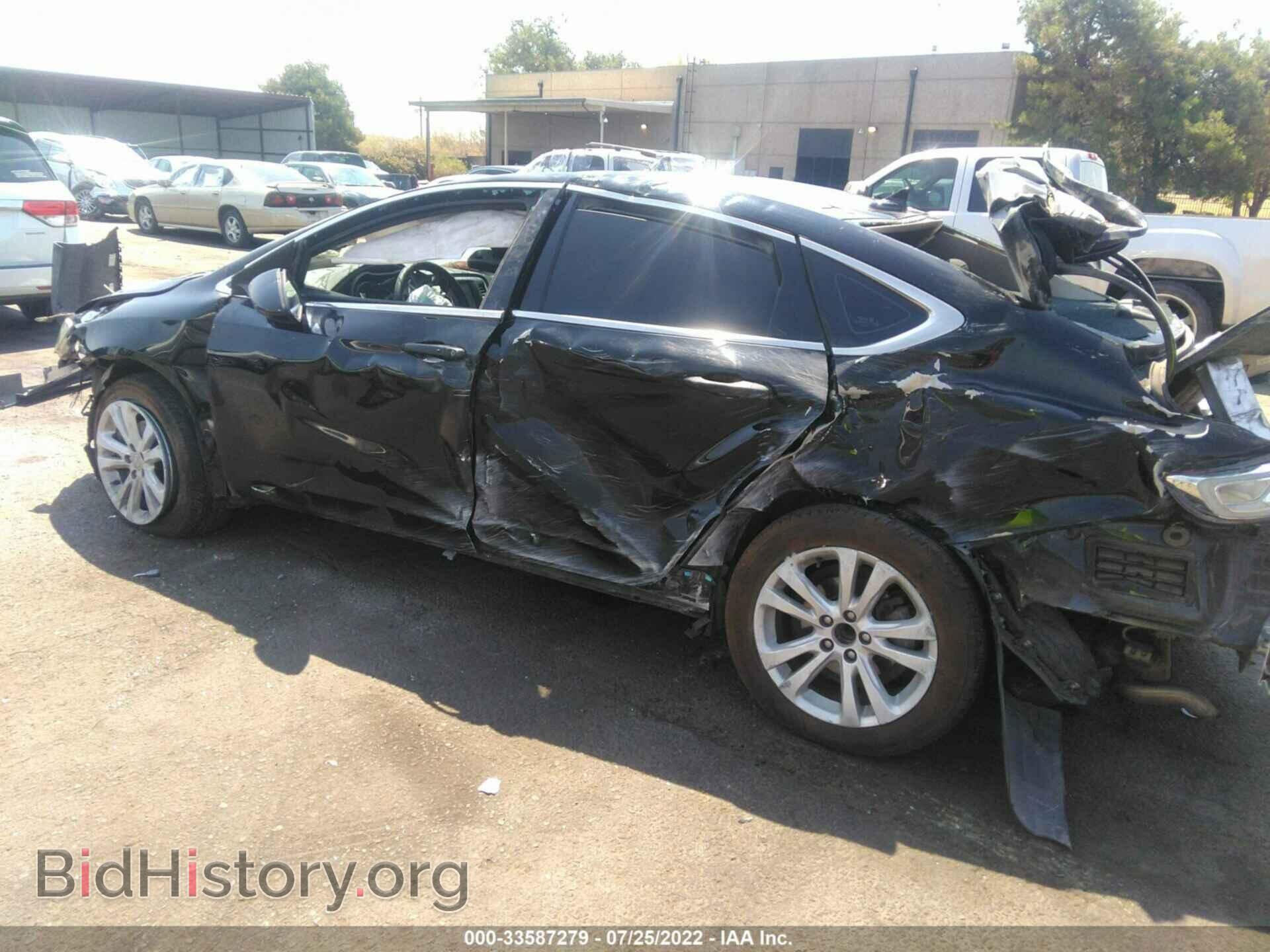 2016 CHRYSLER 200 - VIN: 1C3CCCAB4GN169686 - Фото 3