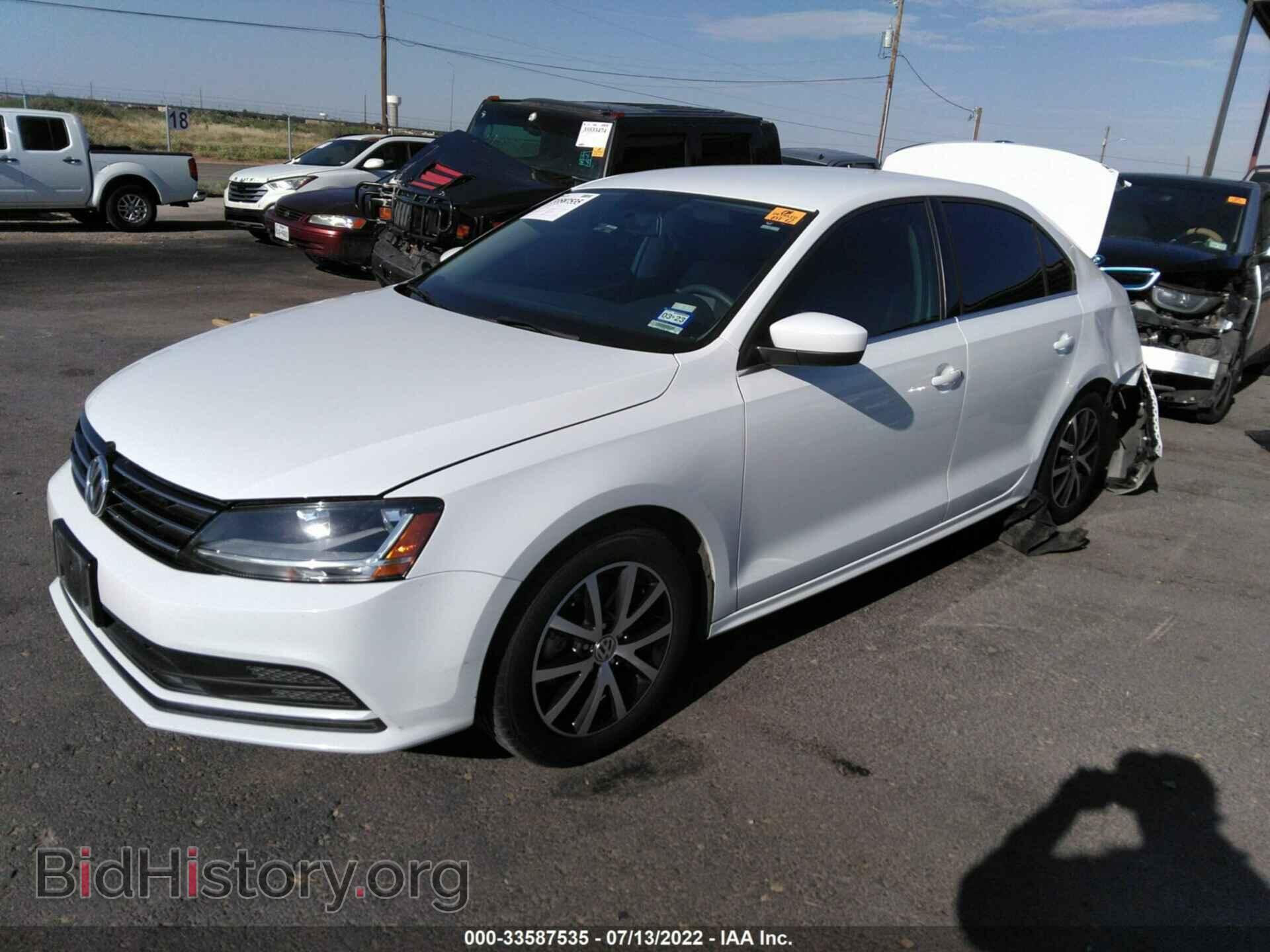 2017 VOLKSWAGEN JETTA - VIN: 3VW2B7AJ2HM398868 - Фото 2