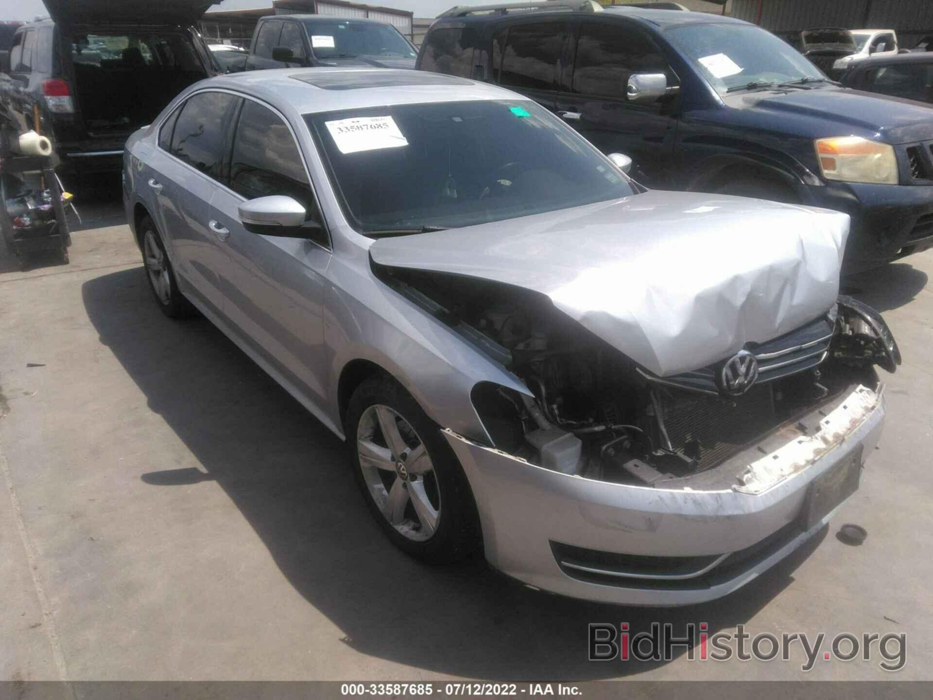 Photo 1VWBP7A30DC060738 - VOLKSWAGEN PASSAT 2013