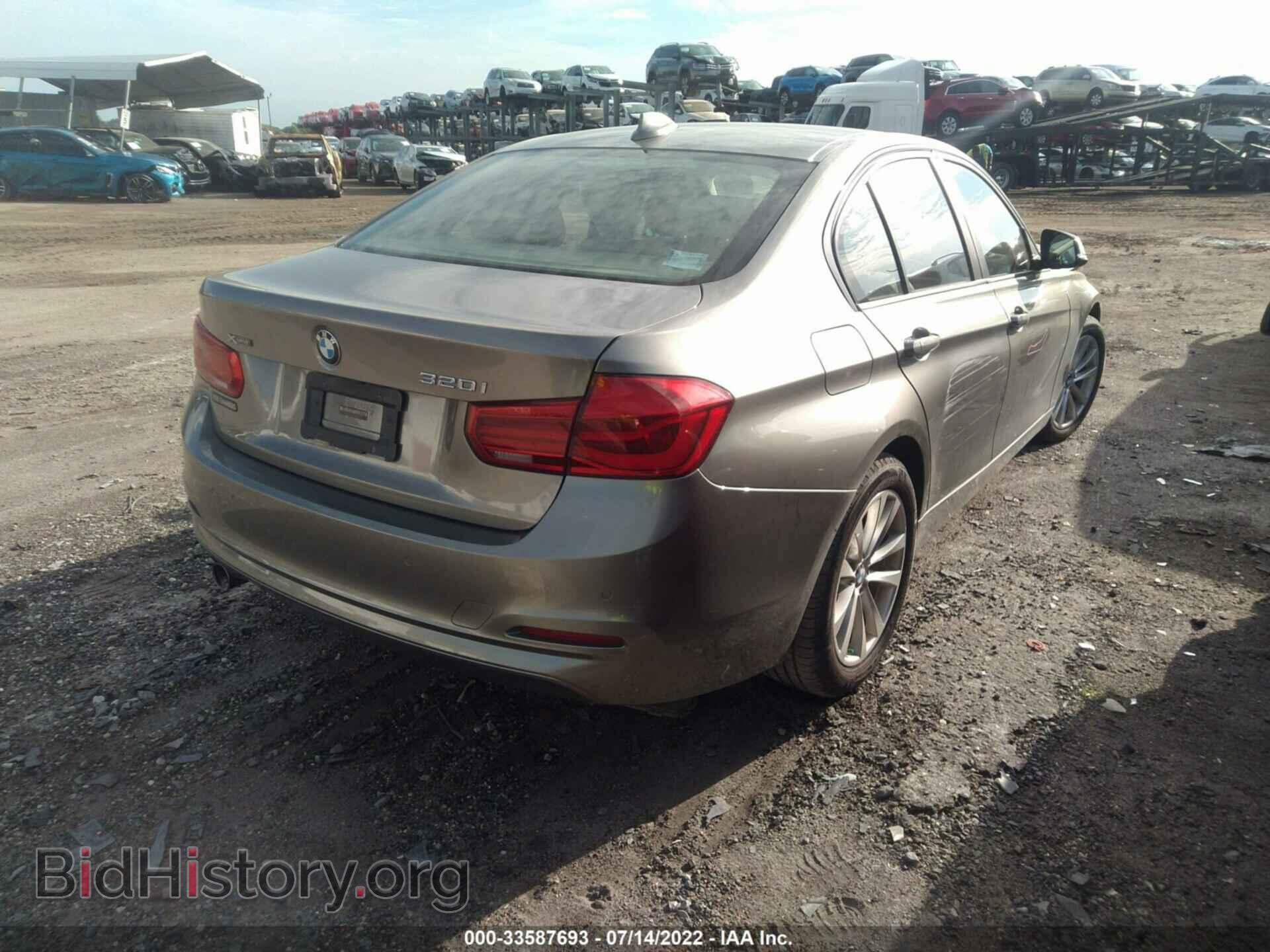 2016 BMW 3 SERIES - VIN: WBA8E5G55GNU19300 - Фото 4