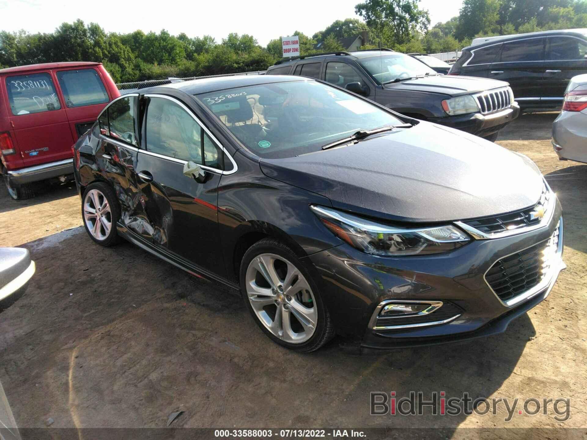 Photo 1G1BF5SM2H7111018 - CHEVROLET CRUZE 2017