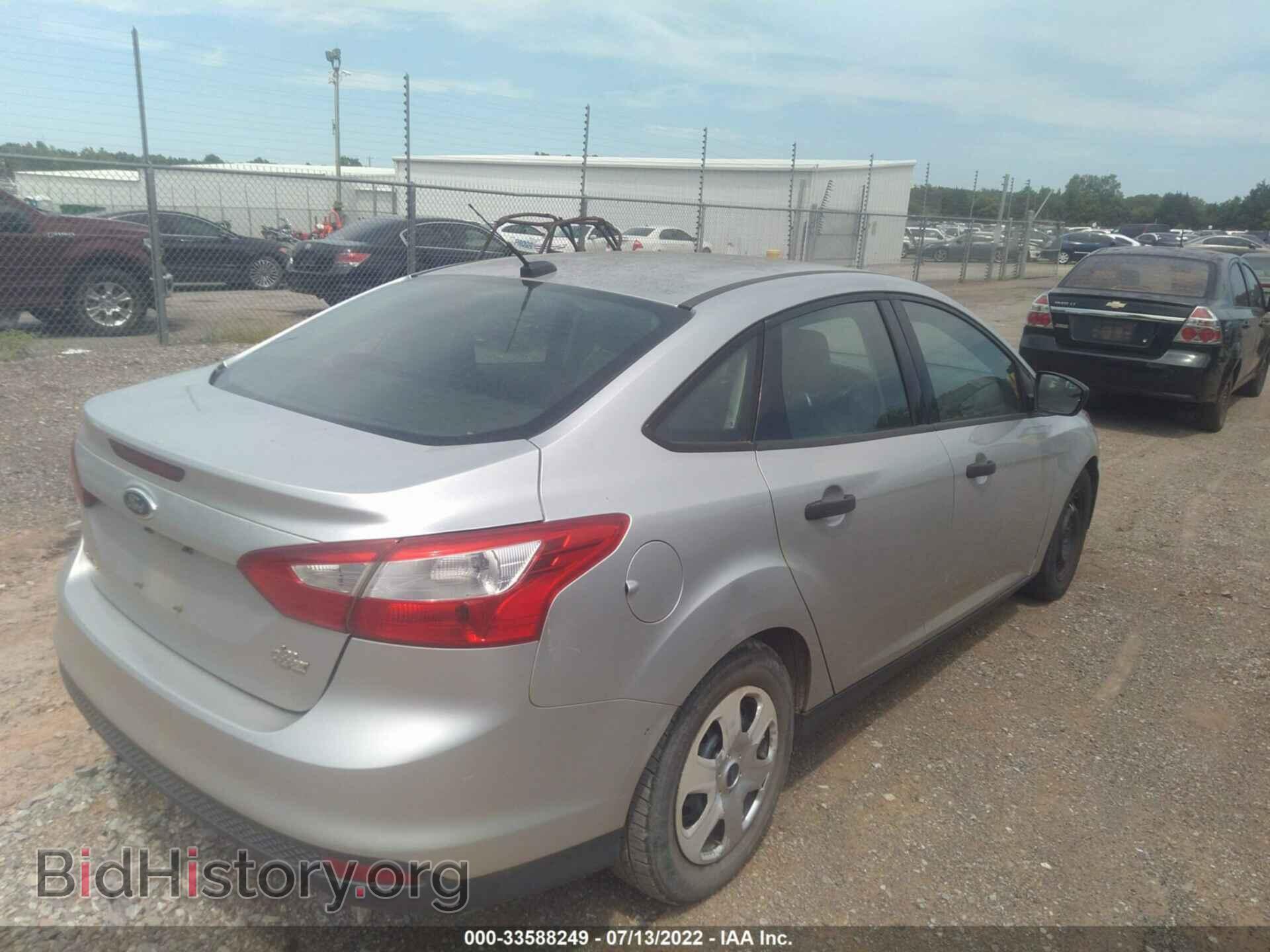 2012 FORD FOCUS - VIN: 1FAHP3E23CL324045 - Photo 4