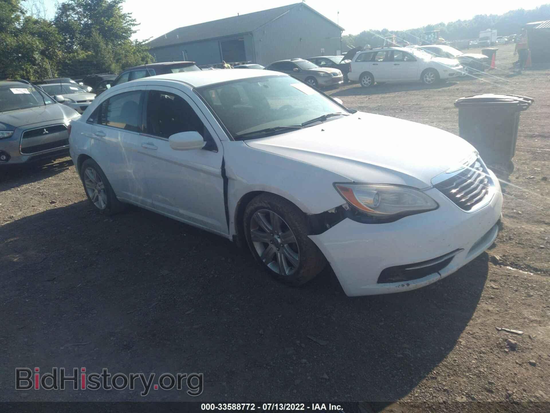 Фотография 1C3CCBBB1CN180647 - CHRYSLER 200 2012