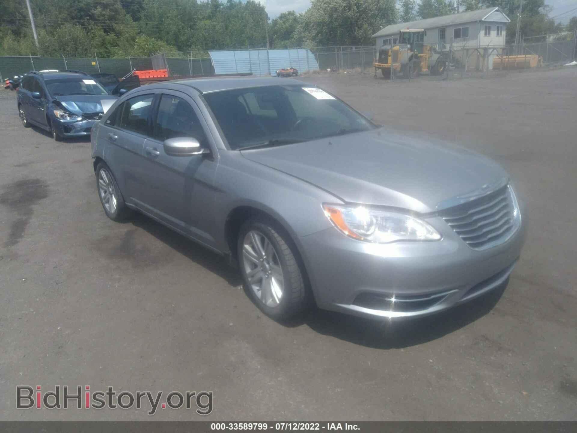 Photo 1C3CCBBB9DN735779 - CHRYSLER 200 2013