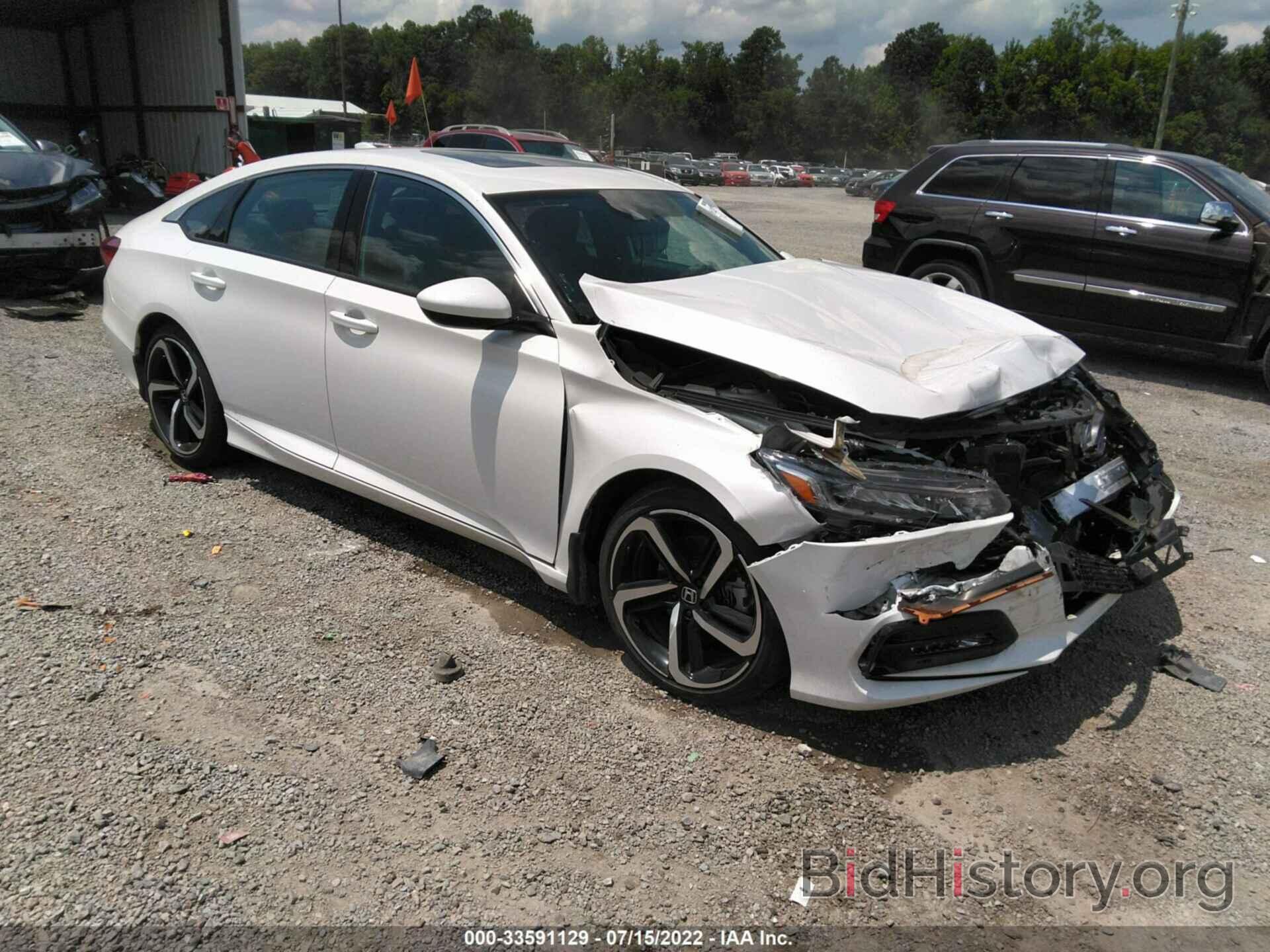 Photo 1HGCV2F30LA024293 - HONDA ACCORD SEDAN 2020