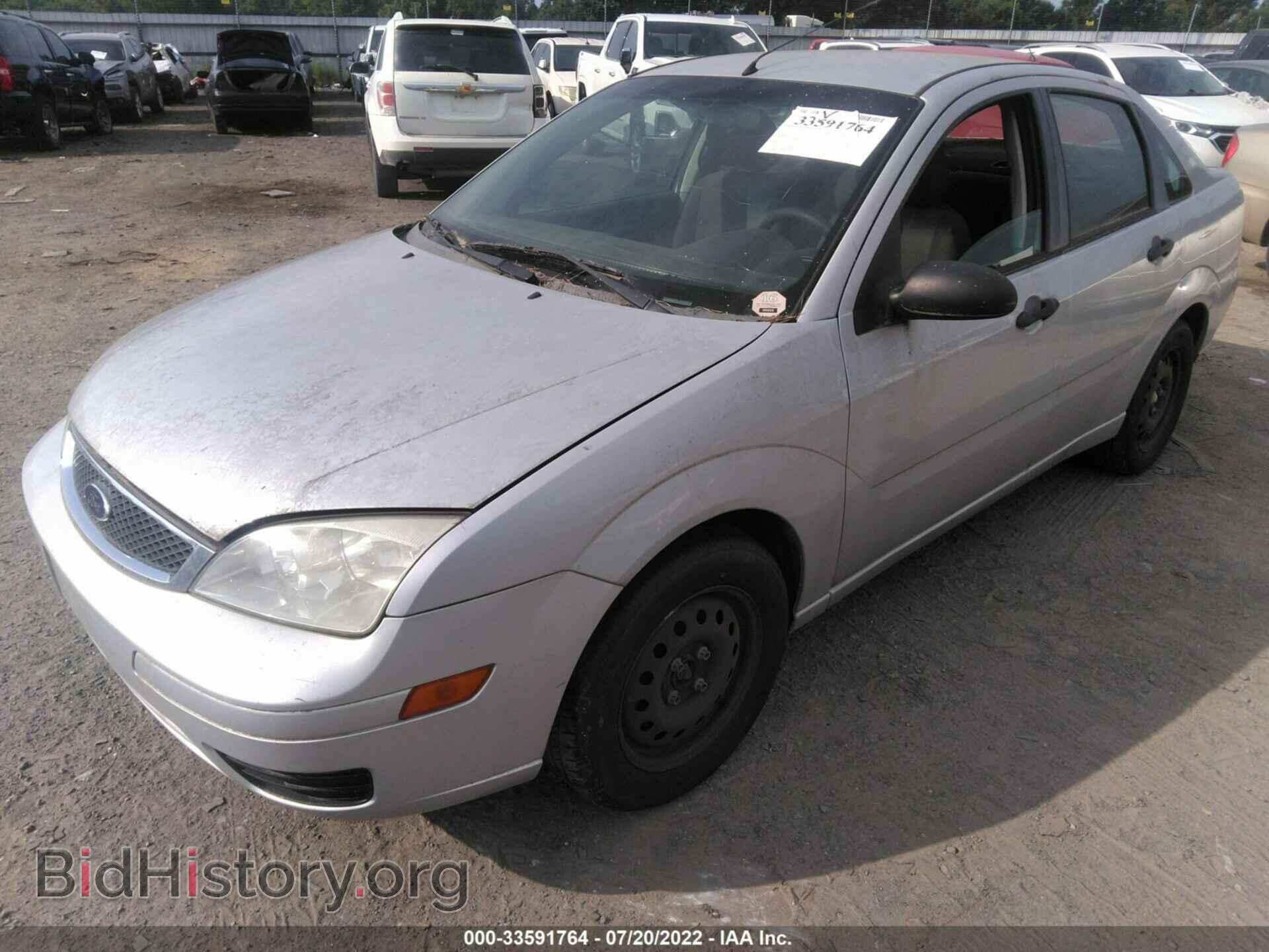 2007 FORD FOCUS - VIN: 1FAFP34N47W324076 - Фото 2